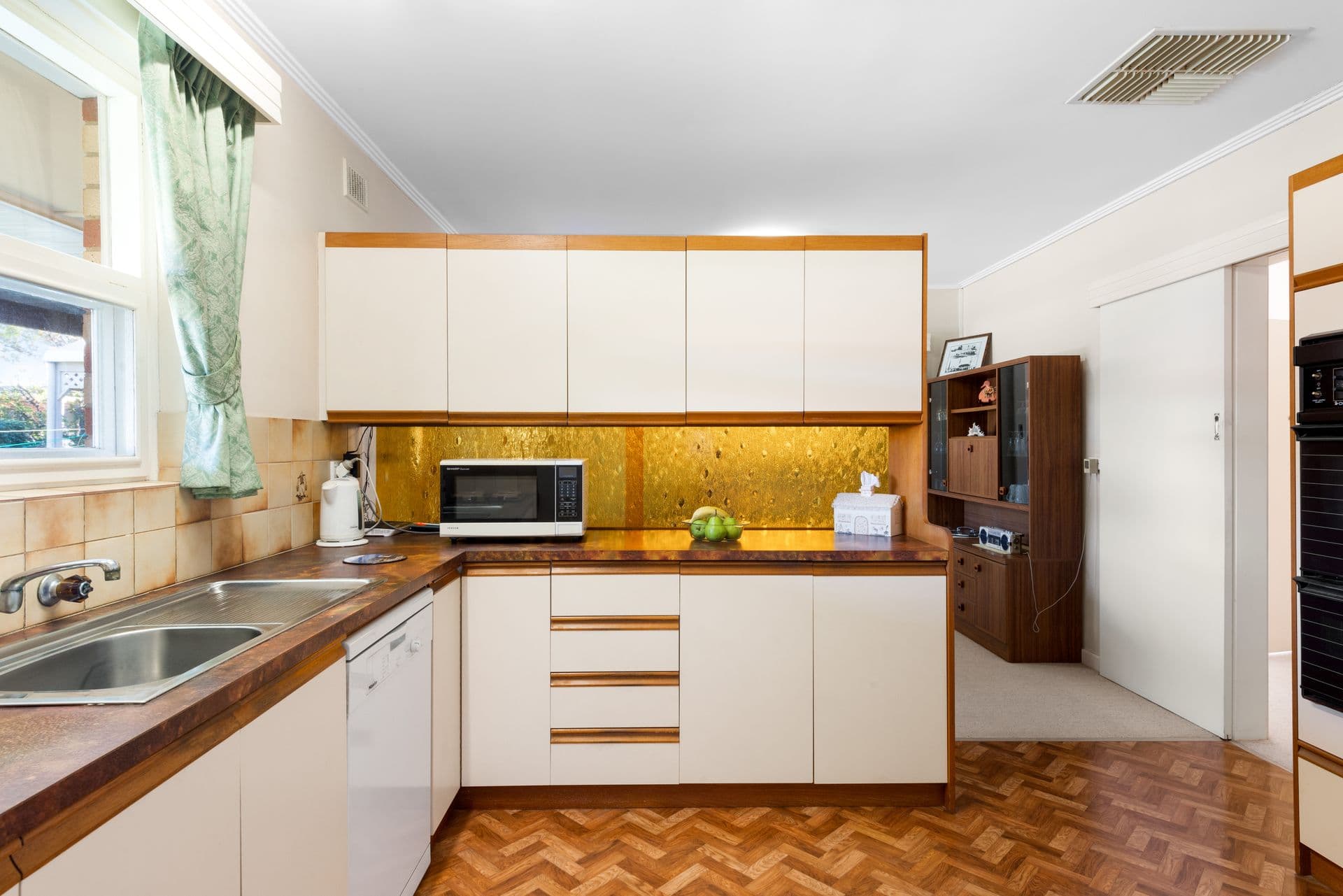 3 Nickels Avenue, Park Holme, SA, 5043, Park Holme - Thumbnail 7