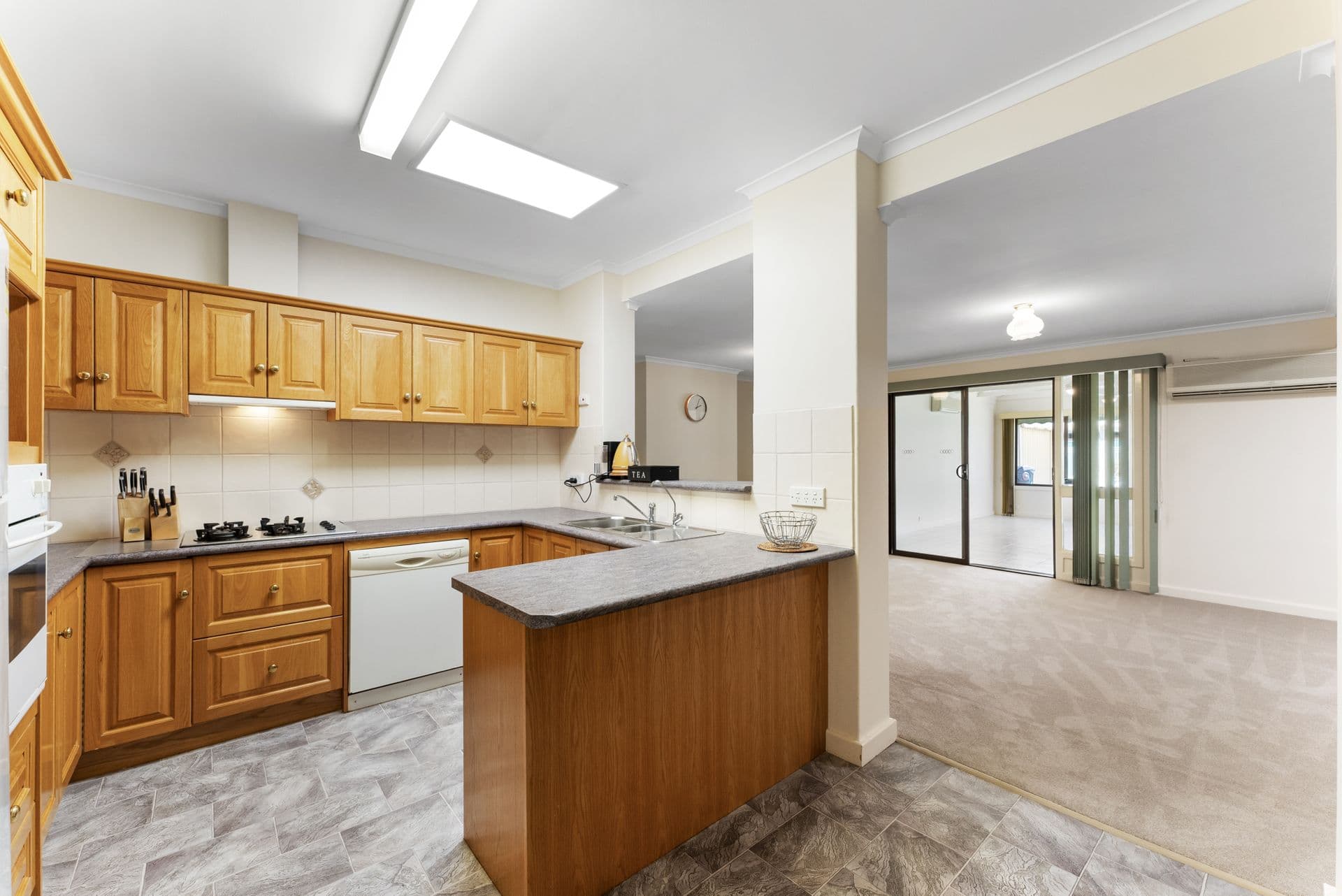 37 Osterley Terrace, Seacliff Park, SA, 5049, Seacliff Park - Thumbnail 7