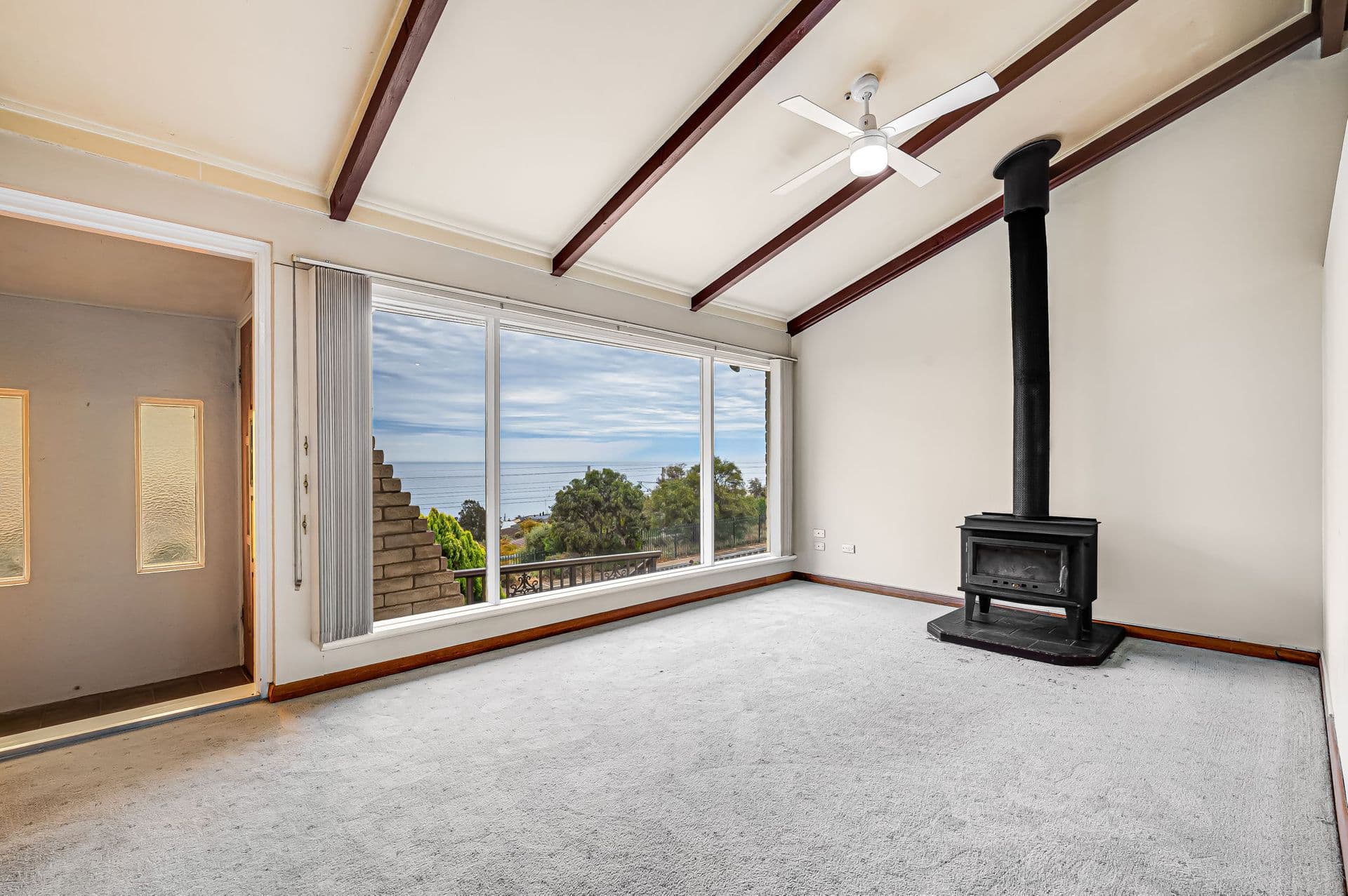 10 Columbia Crescent, Hallett Cove, SA, 5158, Hallett Cove - Thumbnail 6