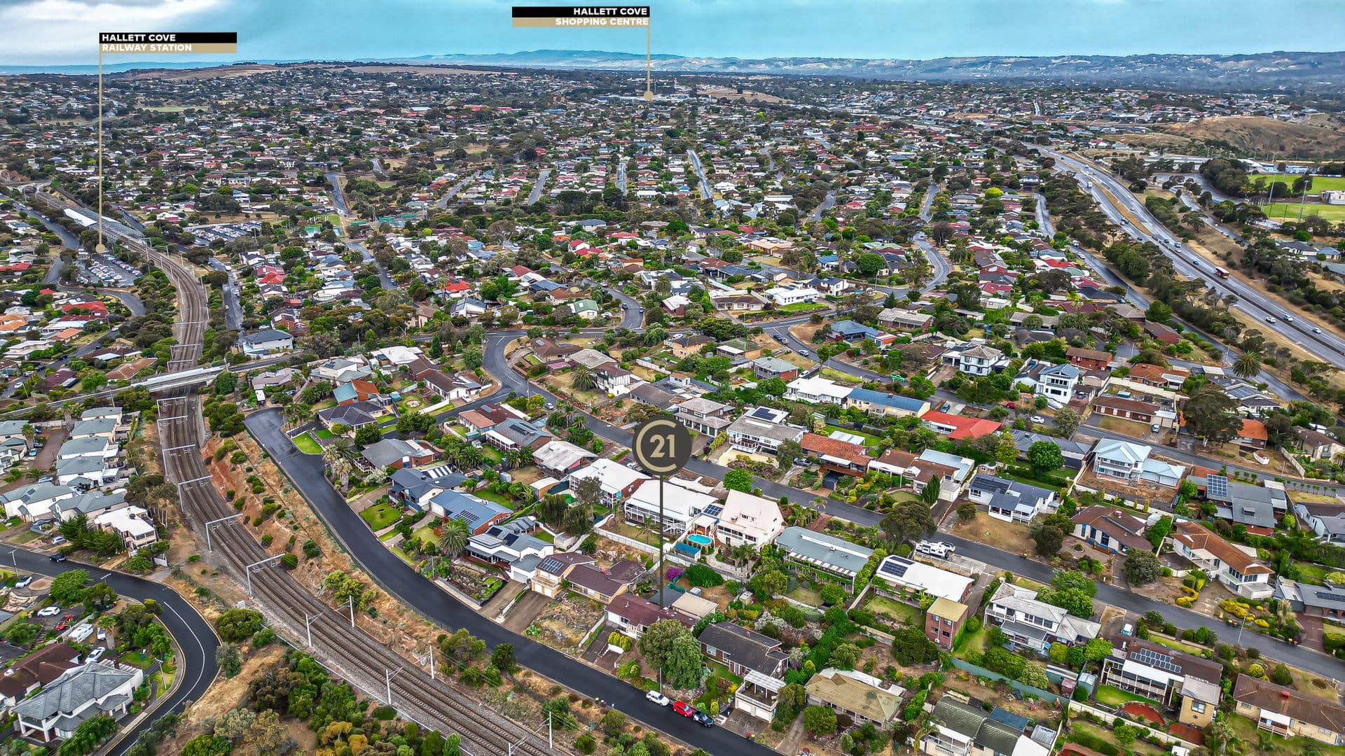 10 Columbia Crescent, Hallett Cove, SA, 5158, Hallett Cove - Thumbnail 3