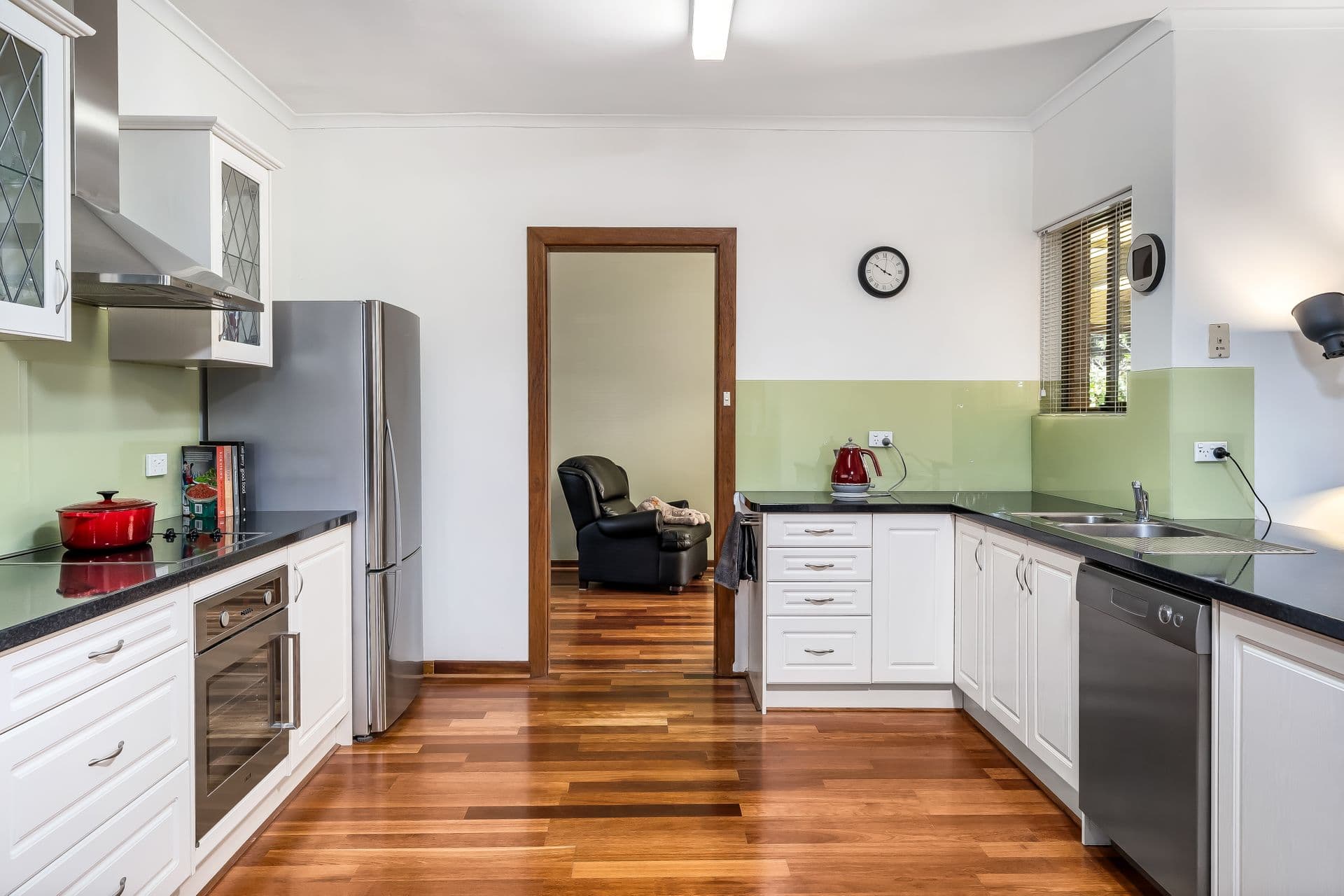 2 Trevelion Avenue, Brighton, SA, 5048, Brighton - Thumbnail 7