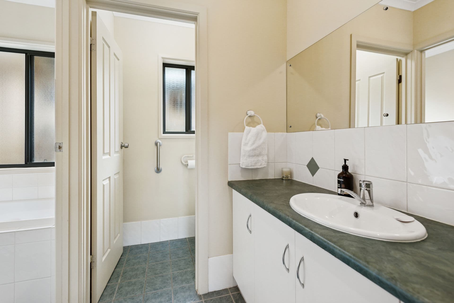 13A Stewart Street, South Brighton, SA, 5048, South Brighton - Thumbnail 7