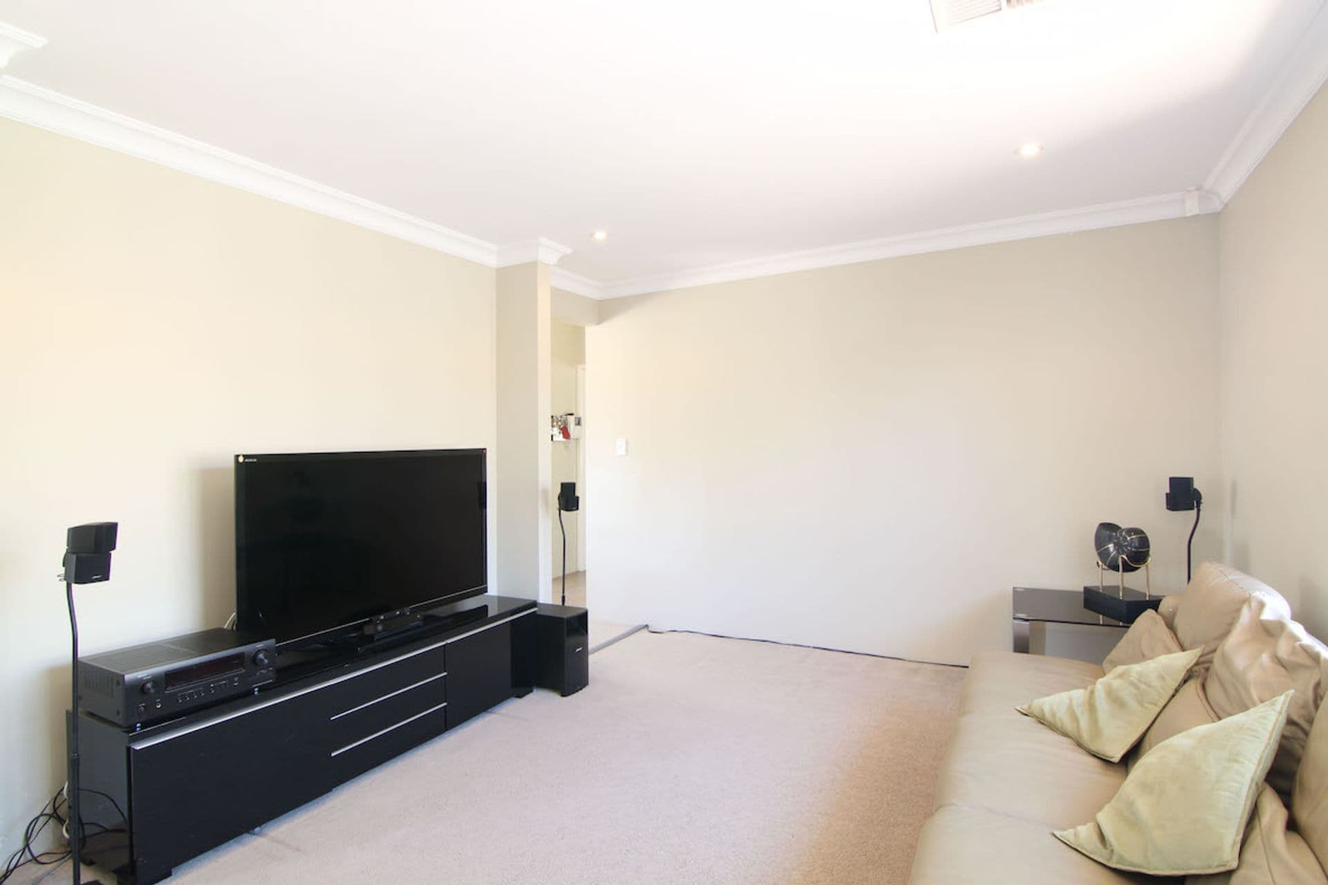 2/280 Lord Street, Perth, WA, 6000, Aubin Grove - Thumbnail 8
