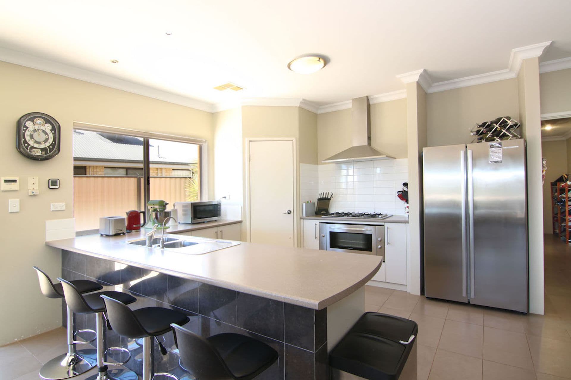 2/280 Lord Street, Perth, WA, 6000, Aubin Grove - Thumbnail 5