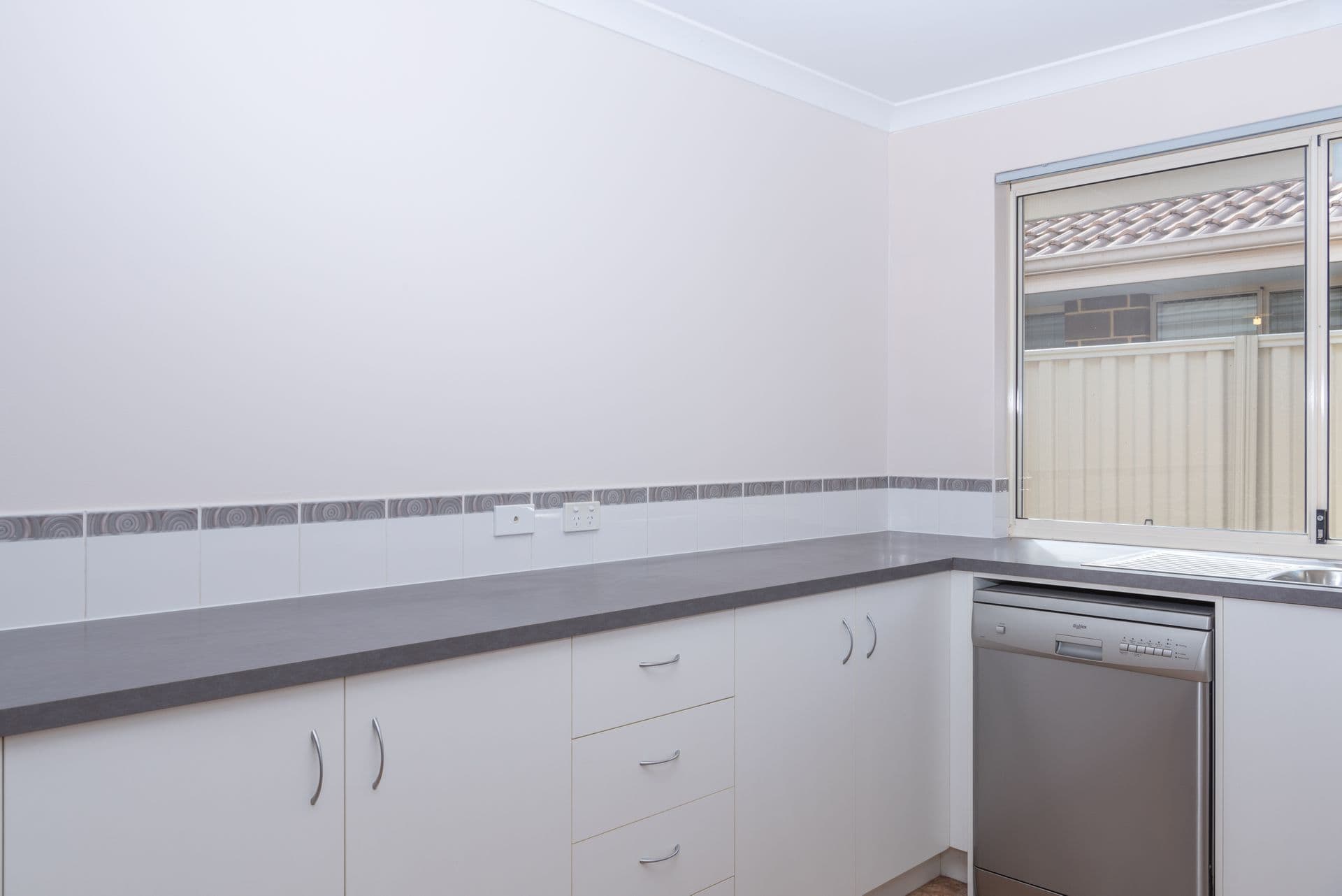 19 Patchett Street, Cloverdale, WA, 6105, Cloverdale - Thumbnail 6