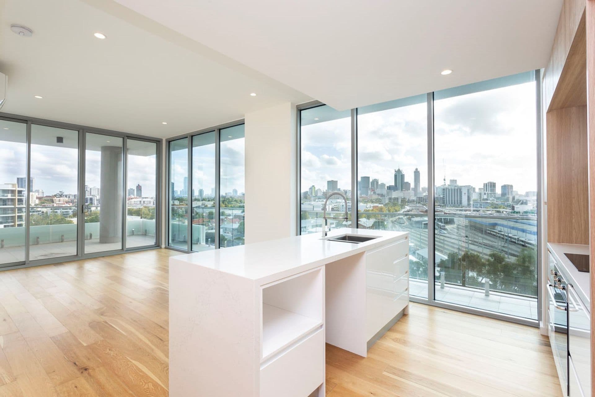 703/9 Tully Road, East Perth, WA, 6004, East Perth - Thumbnail 6