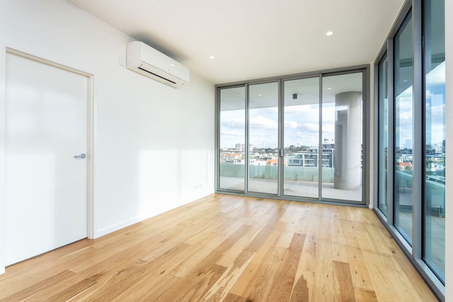 703/9 Tully Road, East Perth, WA, 6004, East Perth - Thumbnail 7