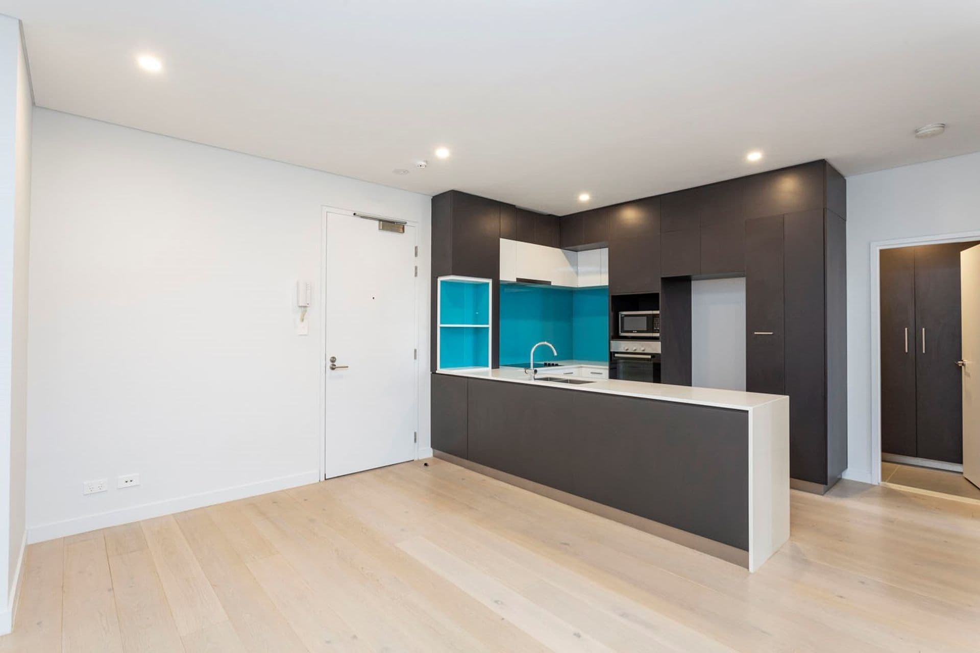 51/8 Riversdale Road, Burswood, WA, 6100, Burswood - Thumbnail 2