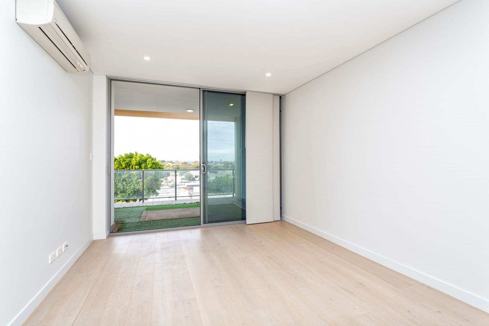 51/8 Riversdale Road, Burswood, WA, 6100, Burswood - Thumbnail 3