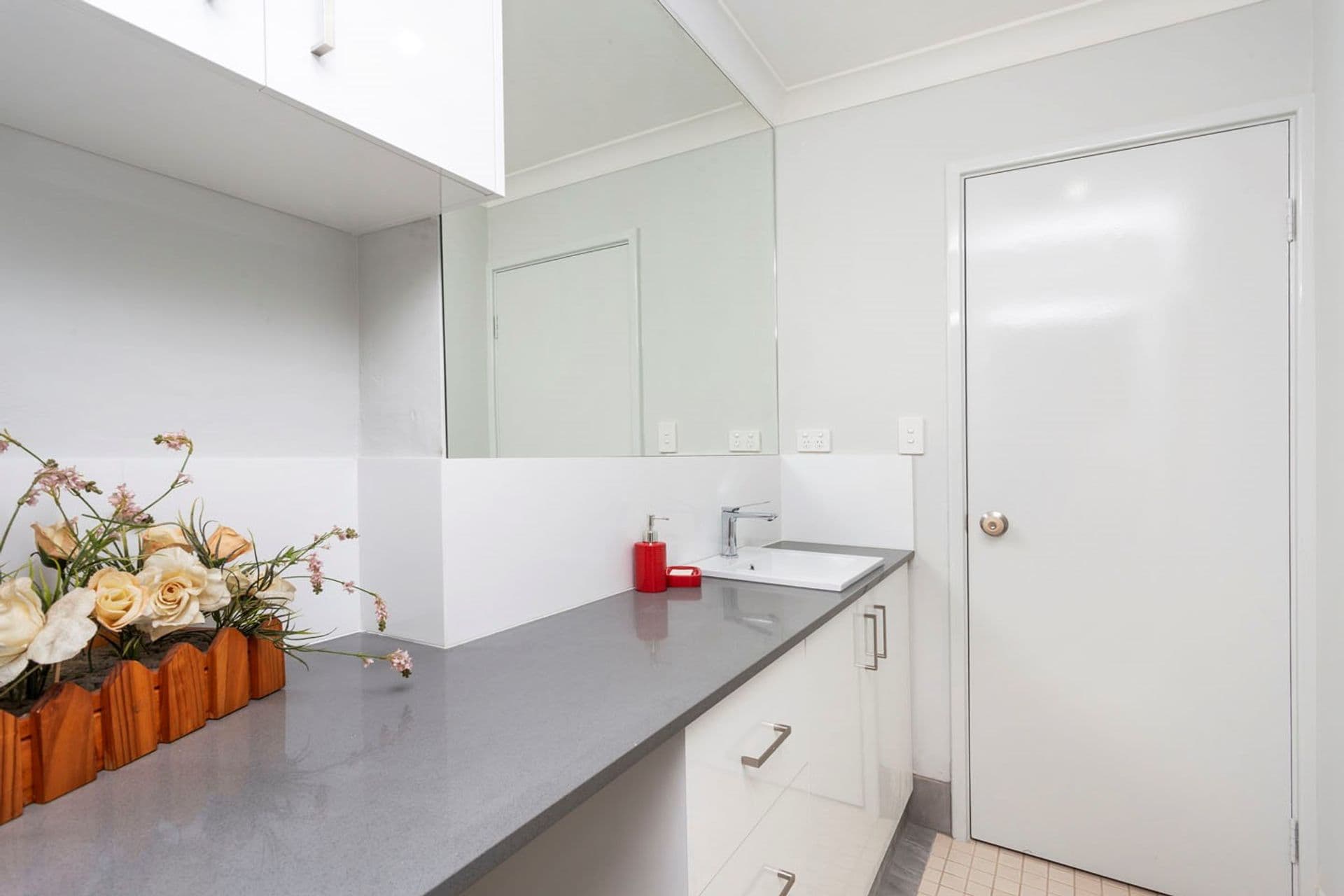 13/2 Waterway Court, Churchlands, WA, 6018, Churchlands - Thumbnail 8