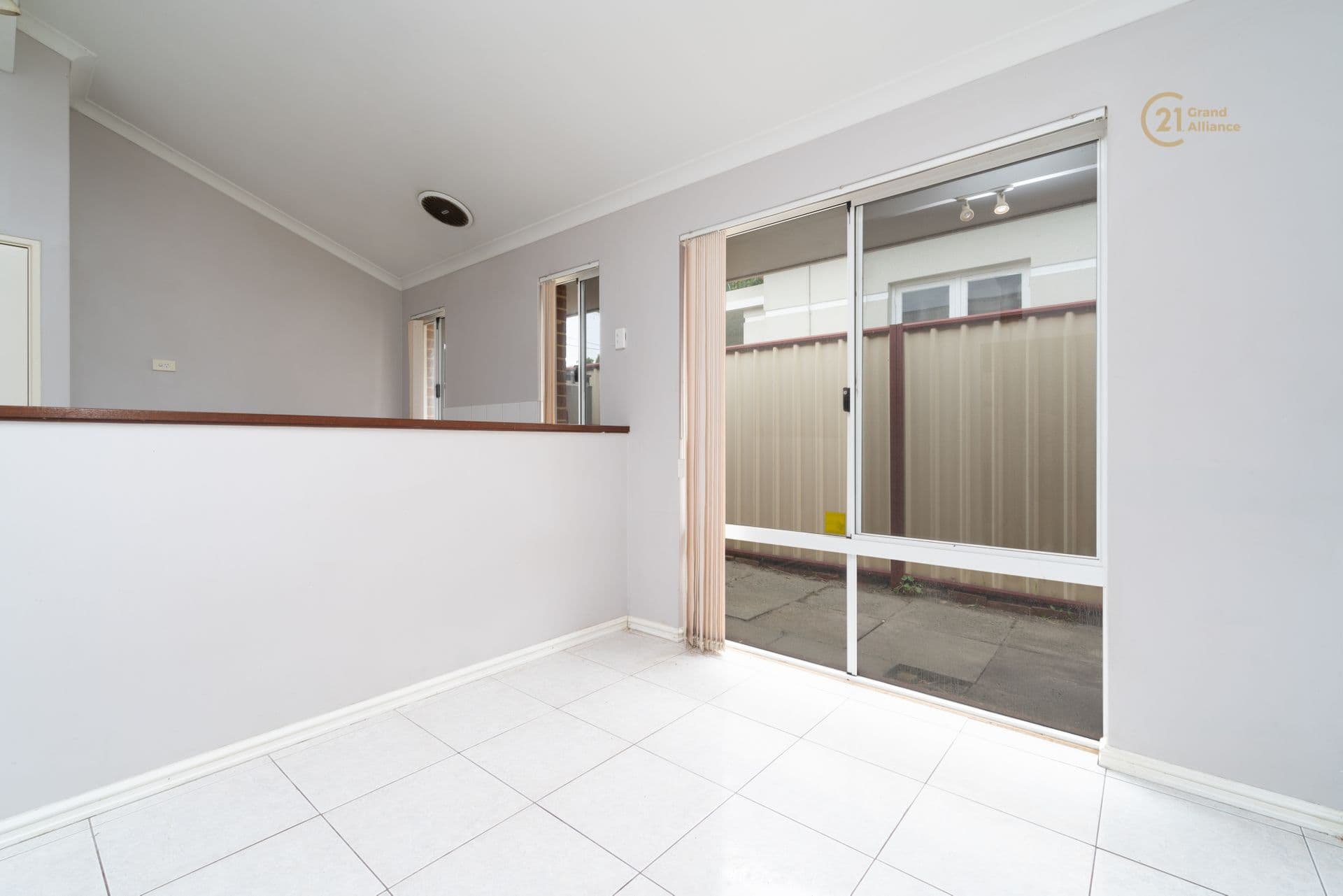 2/280 Lord Street, Perth, WA, 6000, Belmont - Thumbnail 8