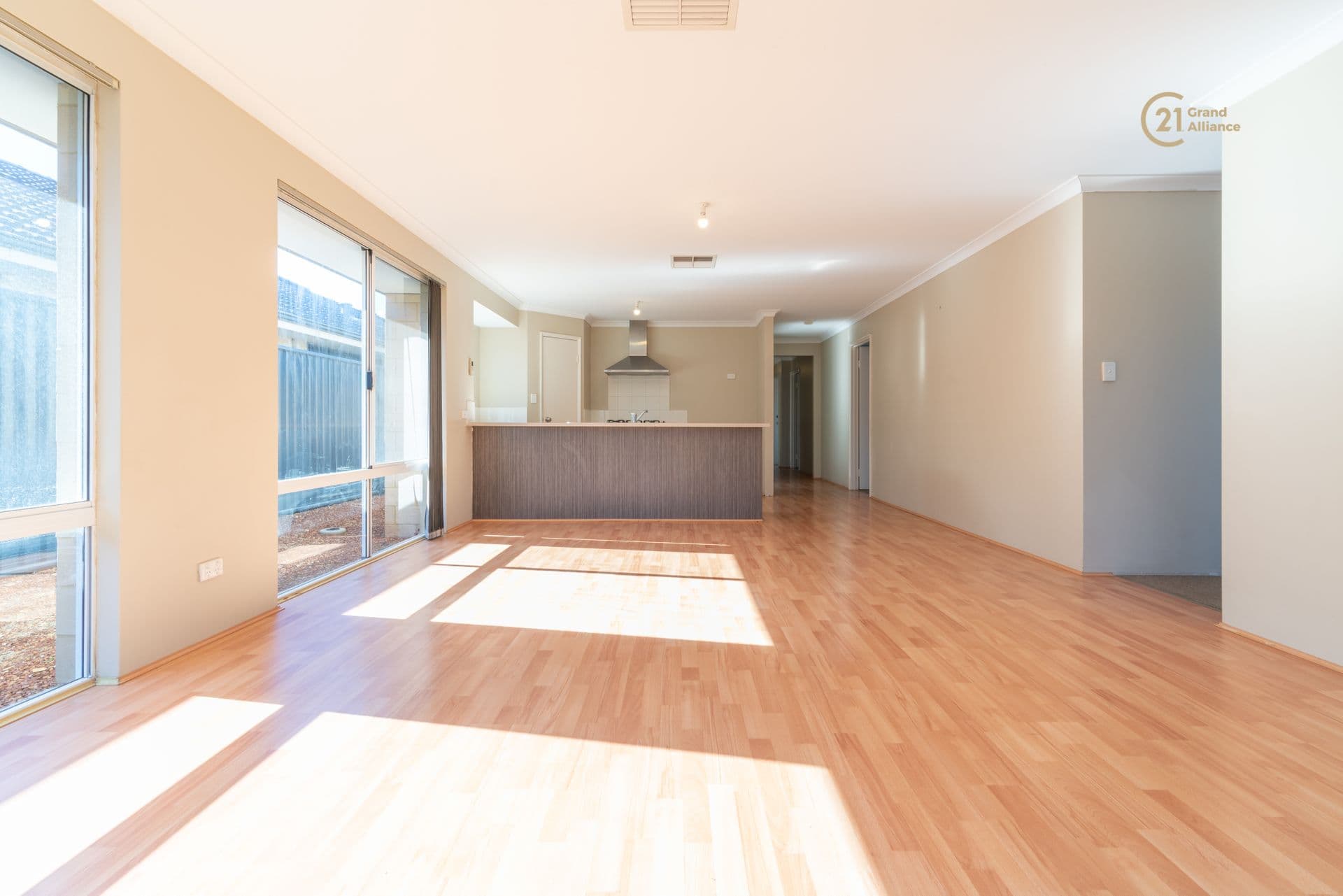 2/280 Lord Street, Perth, WA, 6000, Byford - Thumbnail 2