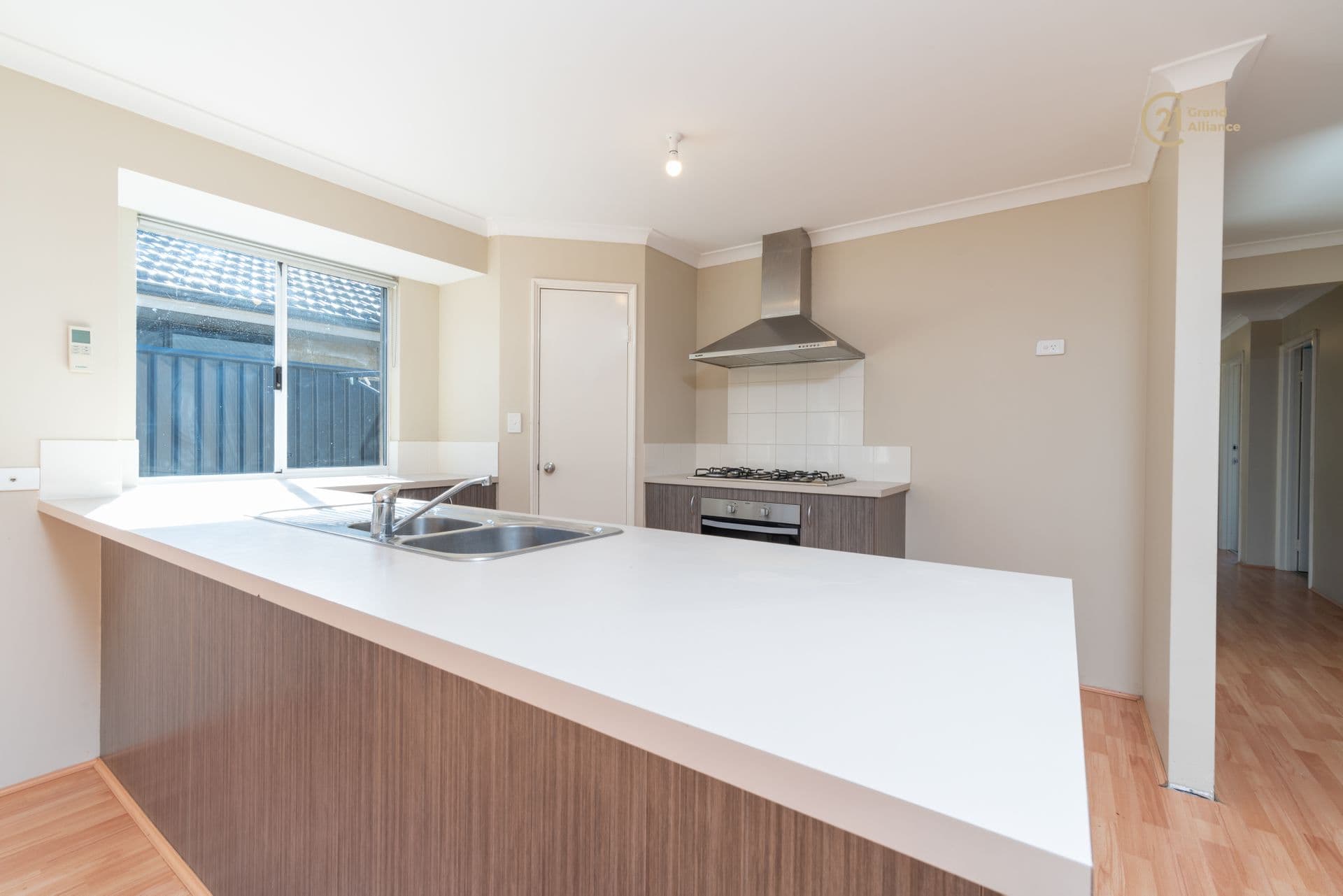 2/280 Lord Street, Perth, WA, 6000, Byford - Thumbnail 5