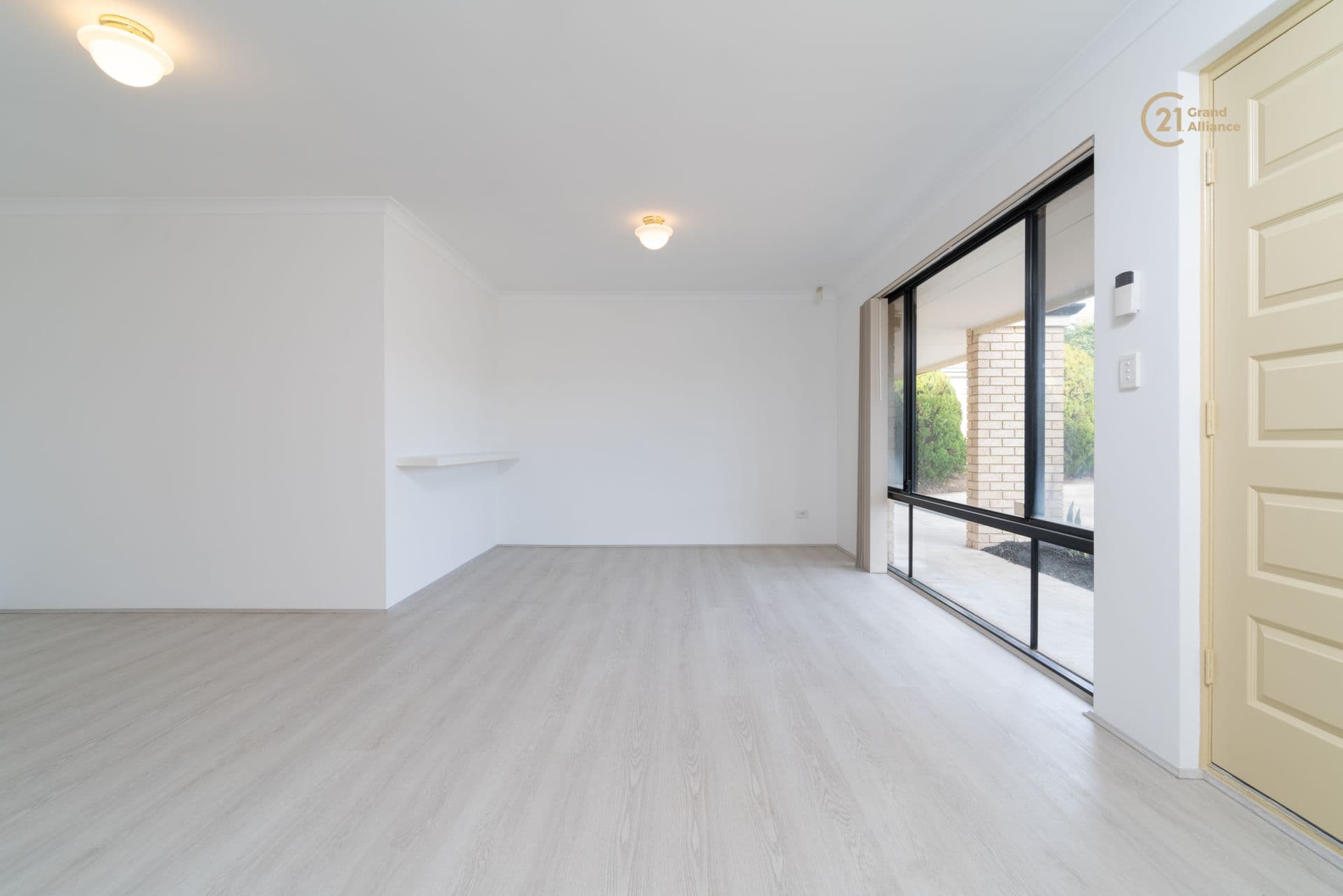 2/280 Lord Street, Perth, WA, 6000, Langford - Thumbnail 5