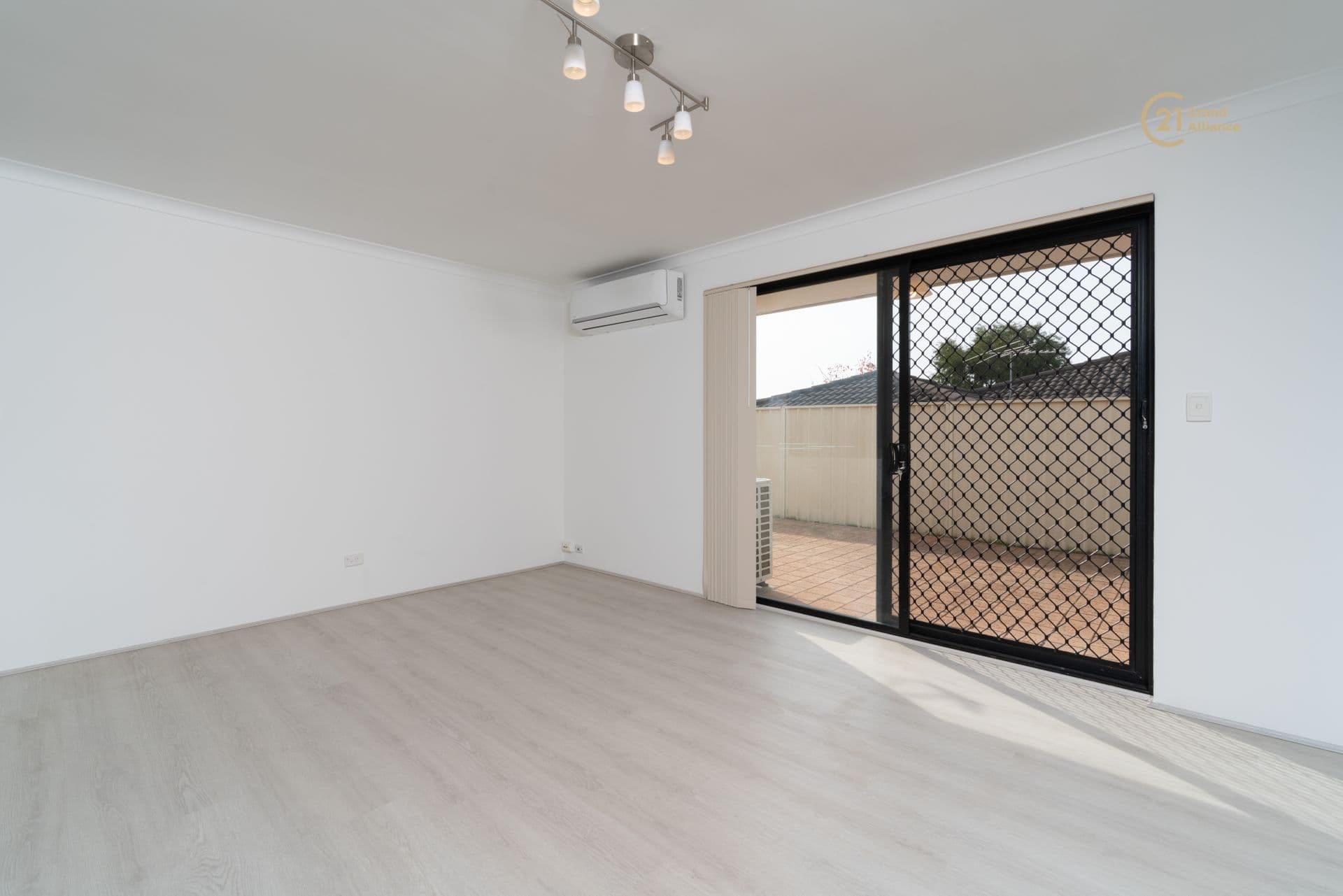 2/280 Lord Street, Perth, WA, 6000, Langford - Thumbnail 6