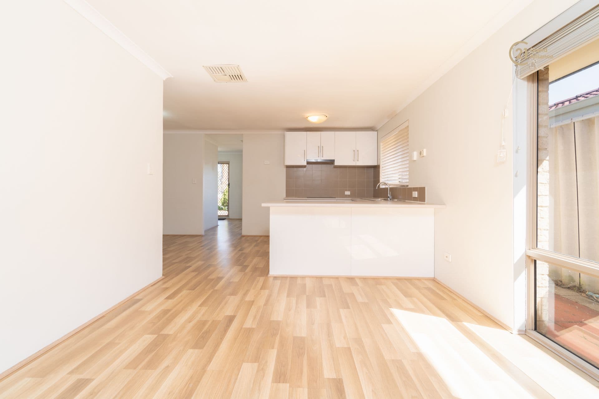 2/280 Lord Street, Perth, WA, 6000, Langford - Image 1
