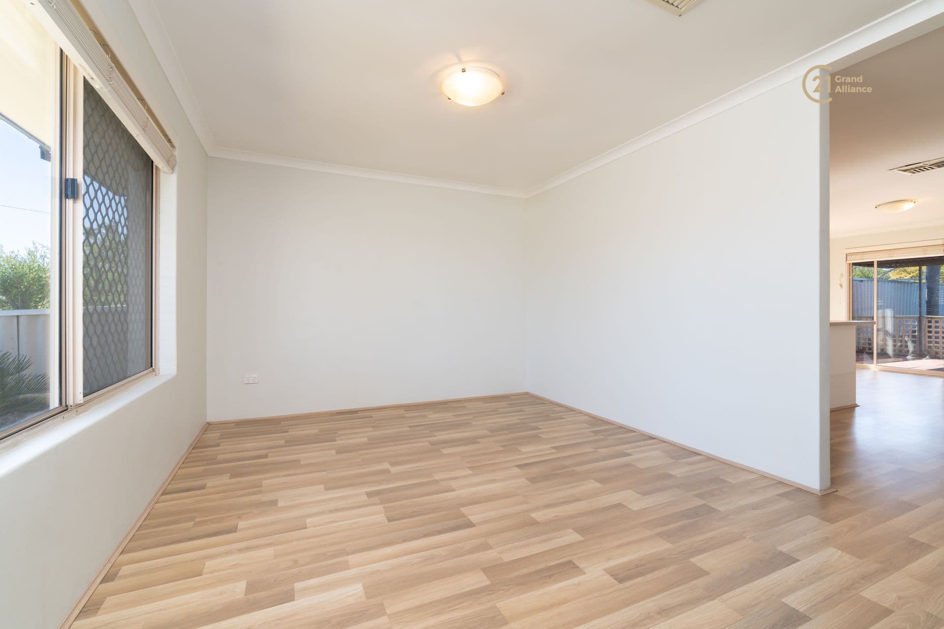 2/280 Lord Street, Perth, WA, 6000, Langford - Thumbnail 5