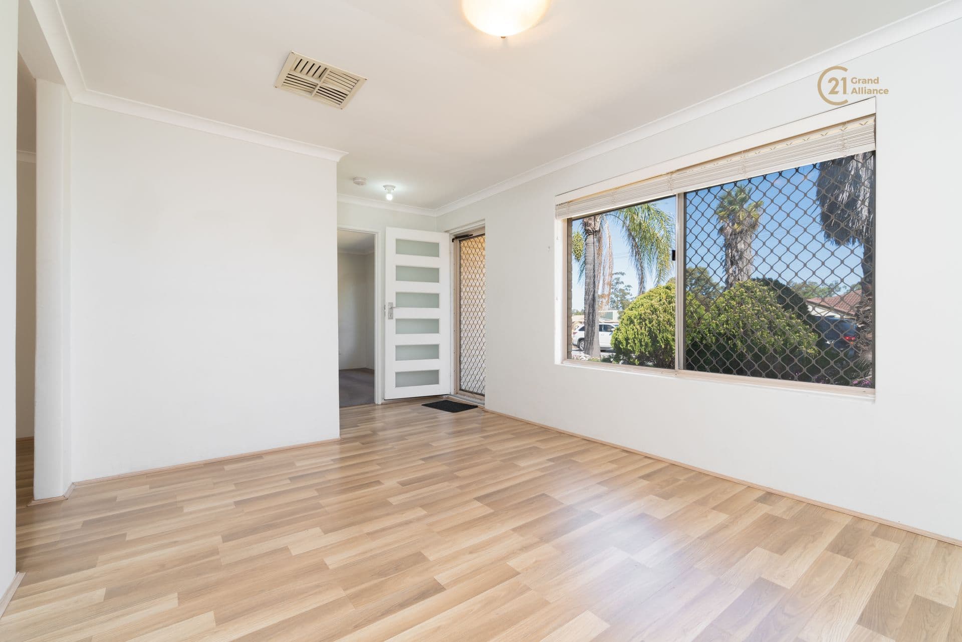 2/280 Lord Street, Perth, WA, 6000, Langford - Thumbnail 3