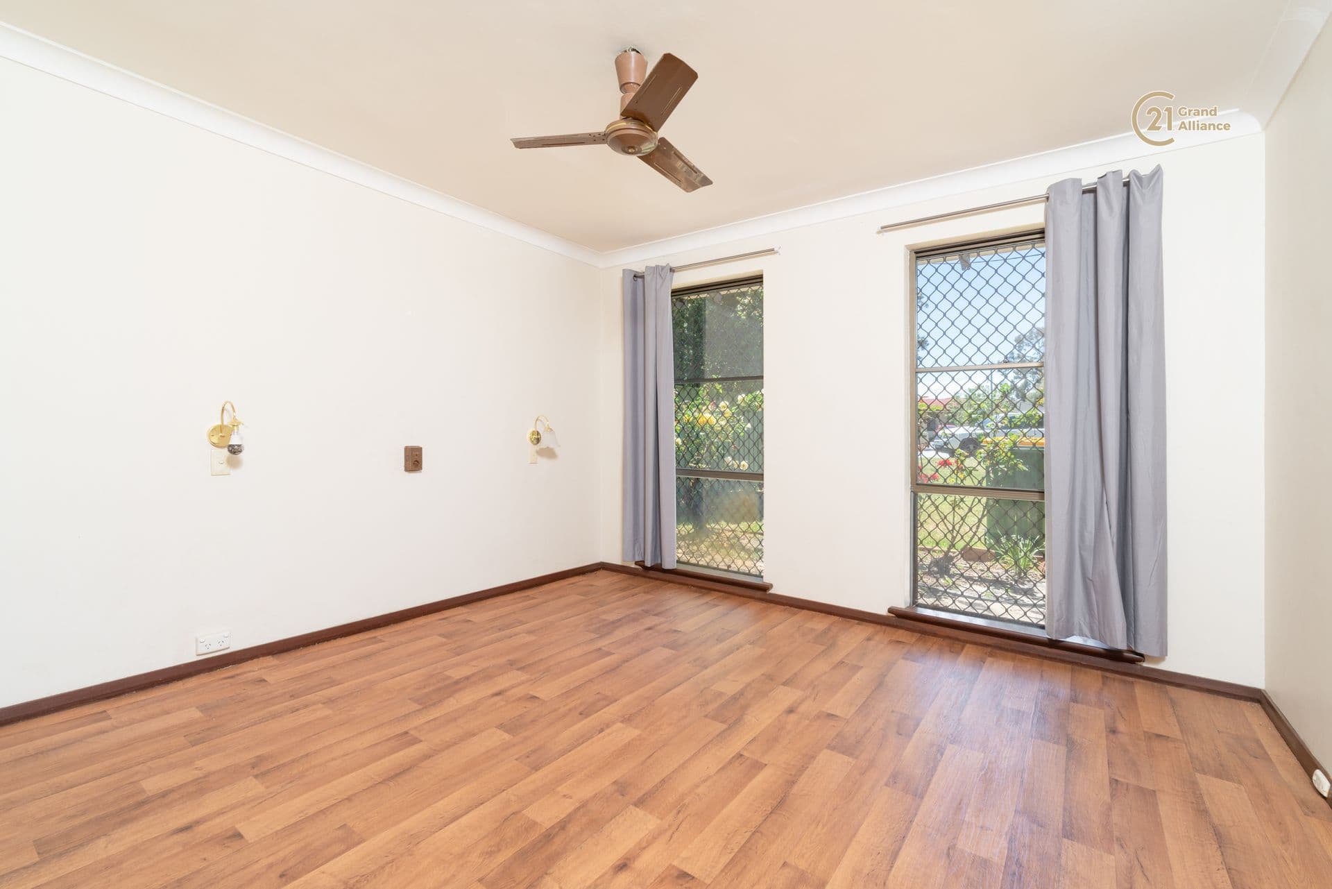 2/280 Lord Street, Perth, WA, 6000, Gosnells - Thumbnail 3