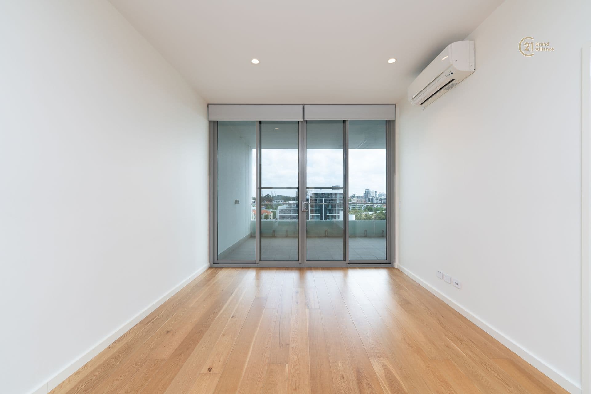 702/9 Tully Road, East Perth, WA, 6004, East Perth - Thumbnail 3
