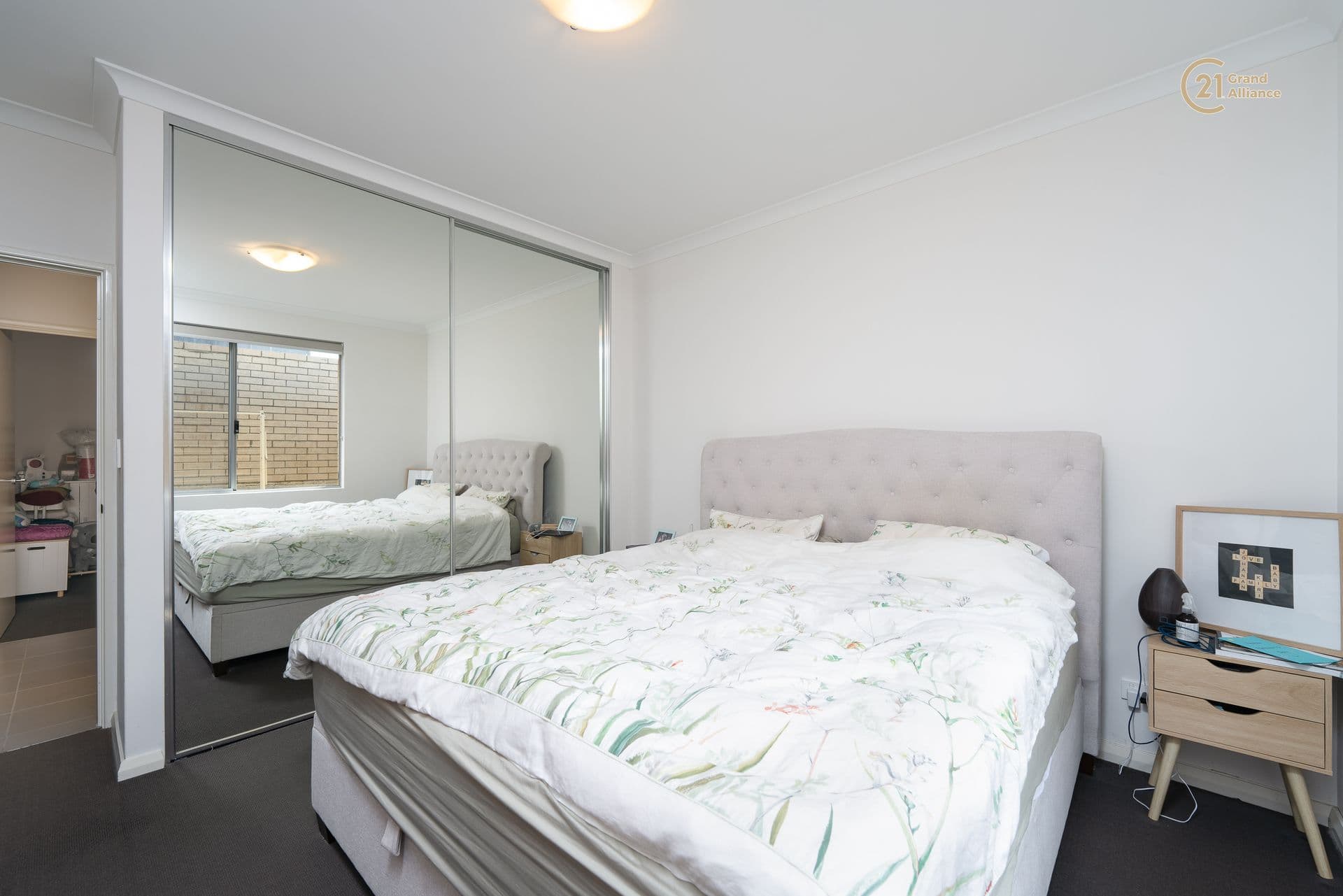 2/280 Lord Street, Perth, WA, 6000, Spearwood - Thumbnail 4