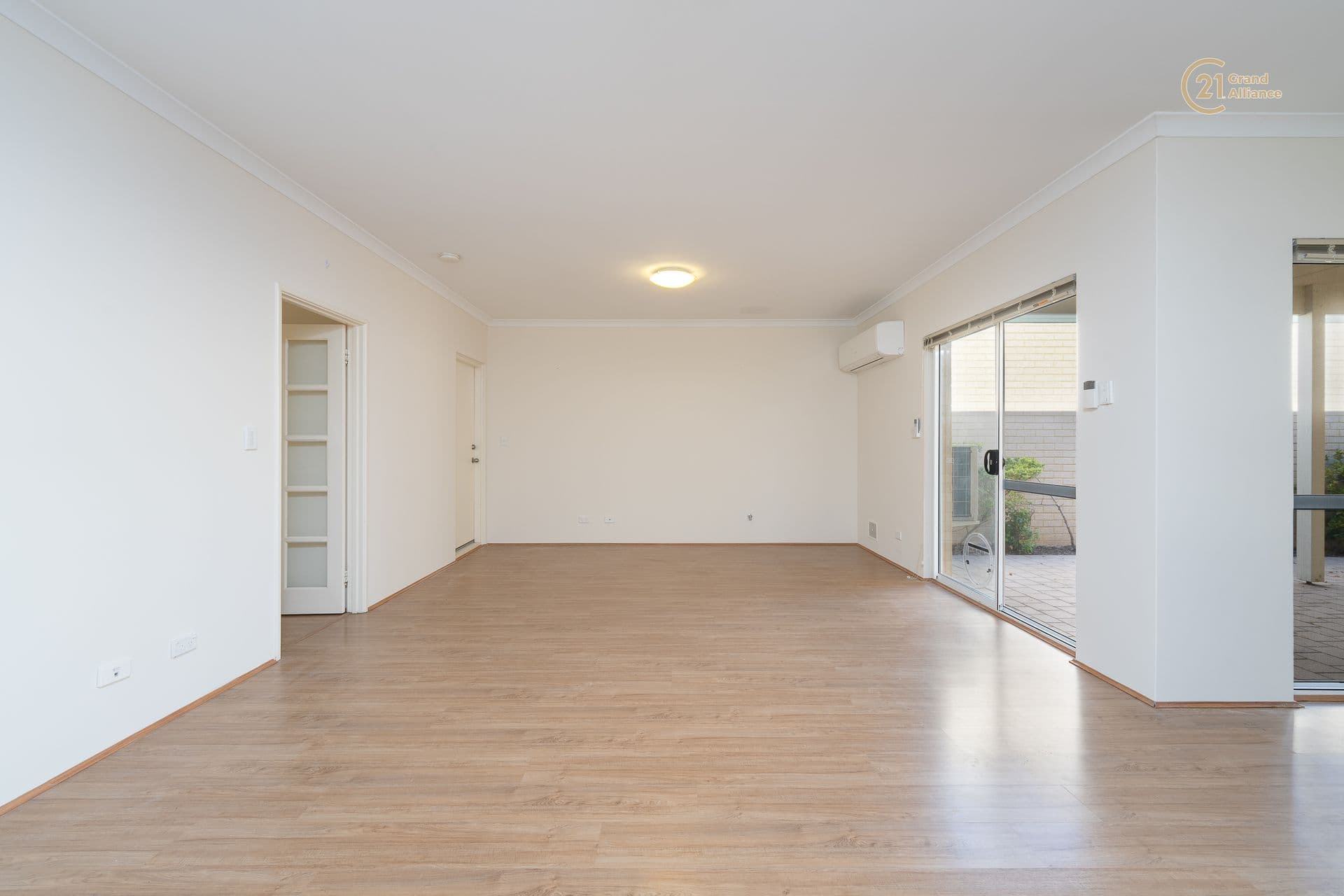 2/280 Lord Street, Perth, WA, 6000, Darch - Thumbnail 5