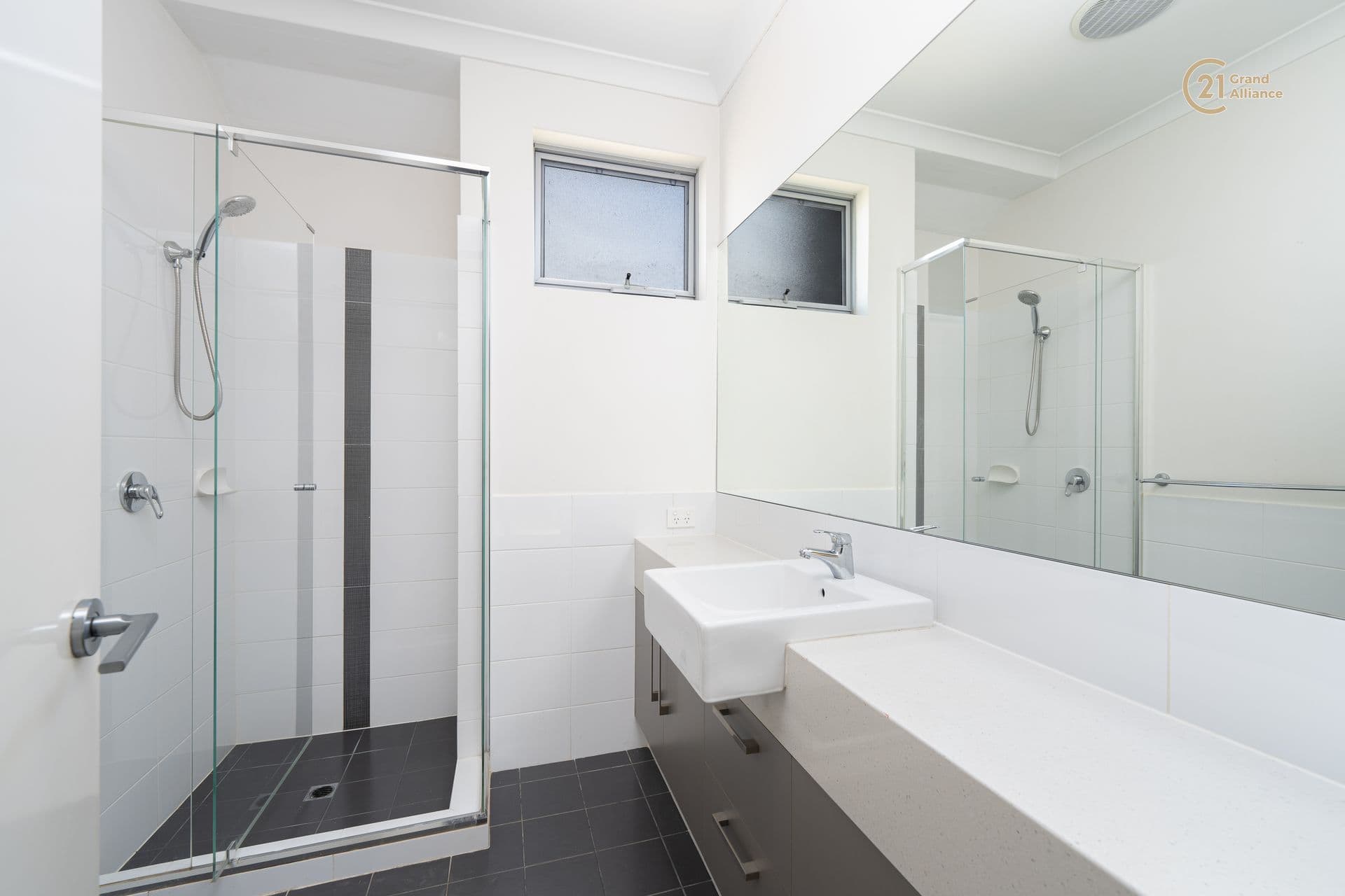 2/280 Lord Street, Perth, WA, 6000, Spearwood - Thumbnail 6