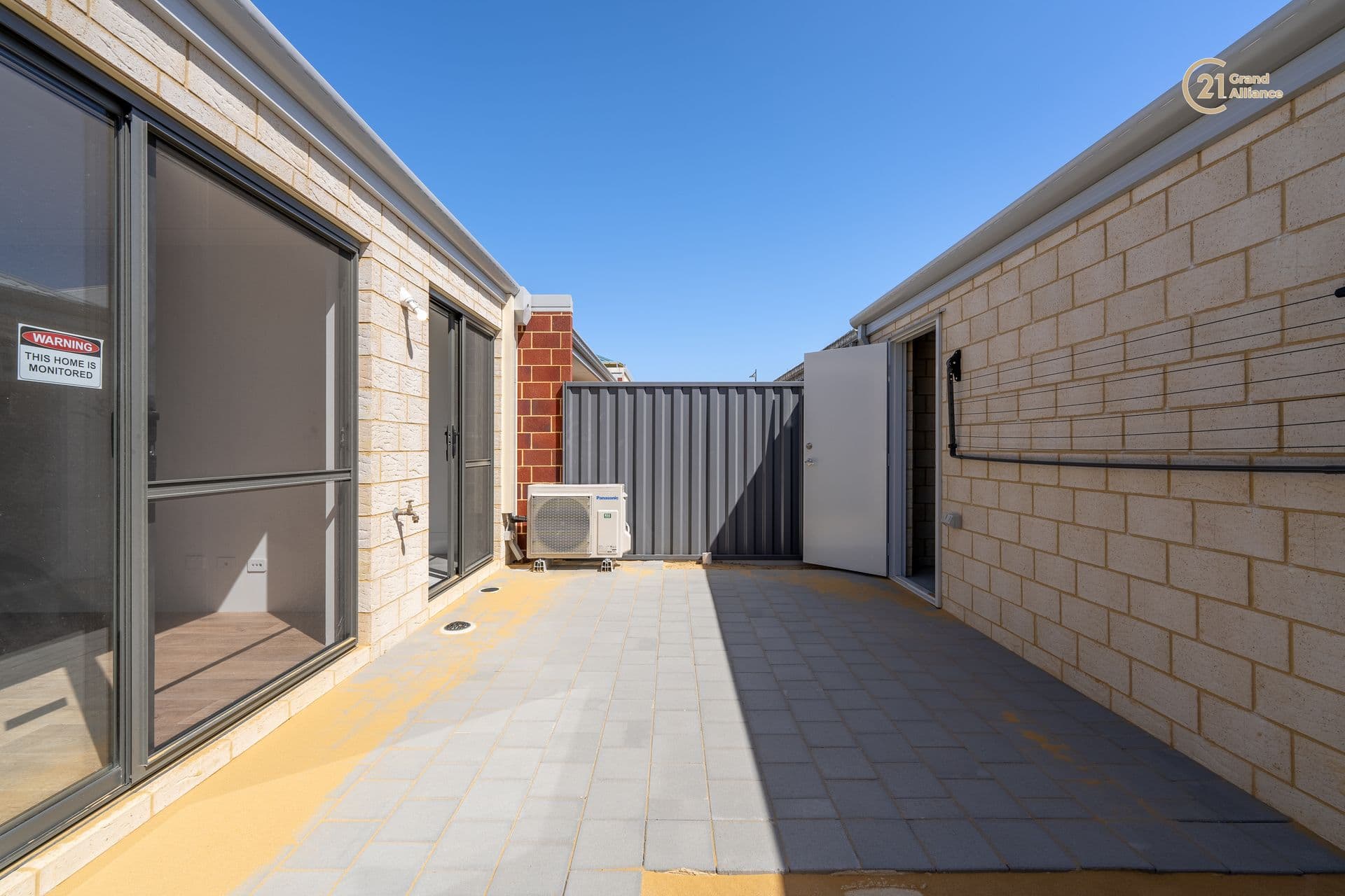 2/280 Lord Street, Perth, WA, 6000, Treeby - Thumbnail 6