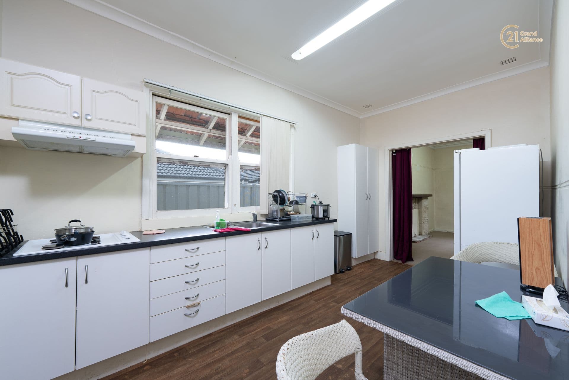 2/280 Lord Street, Perth, WA, 6000, Armadale - Thumbnail 3