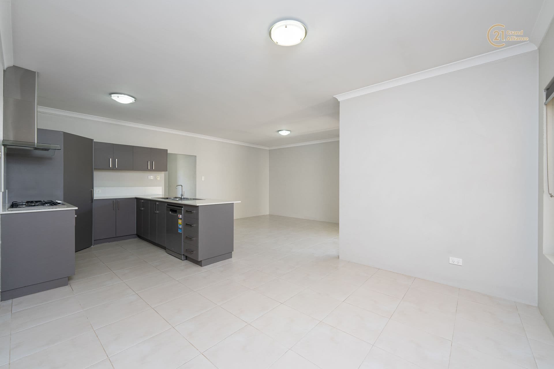 2/280 Lord Street, Perth, WA, 6000, Spearwood - Thumbnail 3