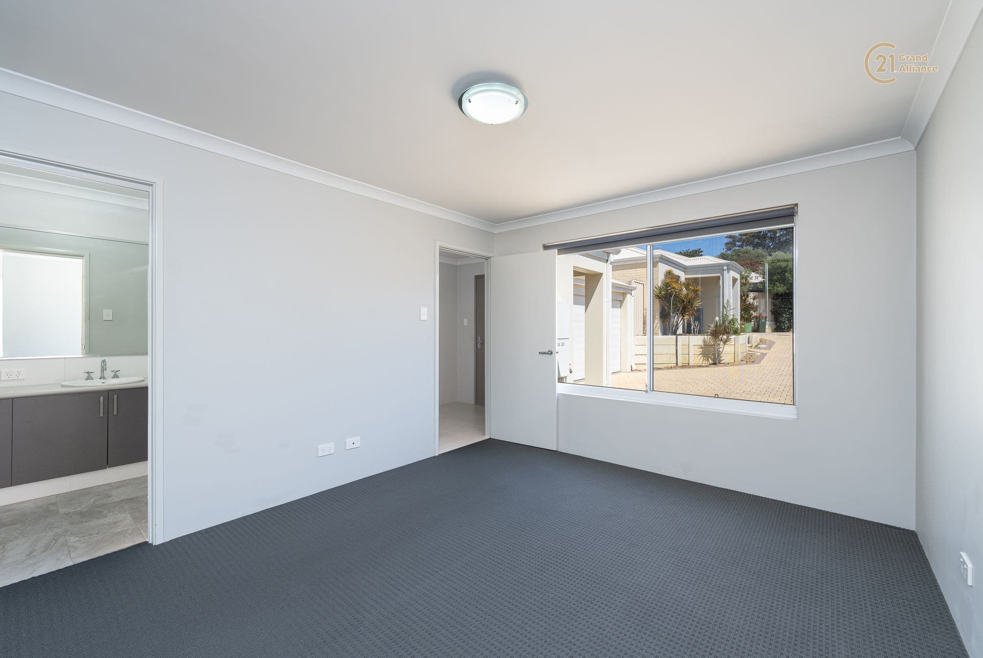 2/280 Lord Street, Perth, WA, 6000, Spearwood - Thumbnail 7