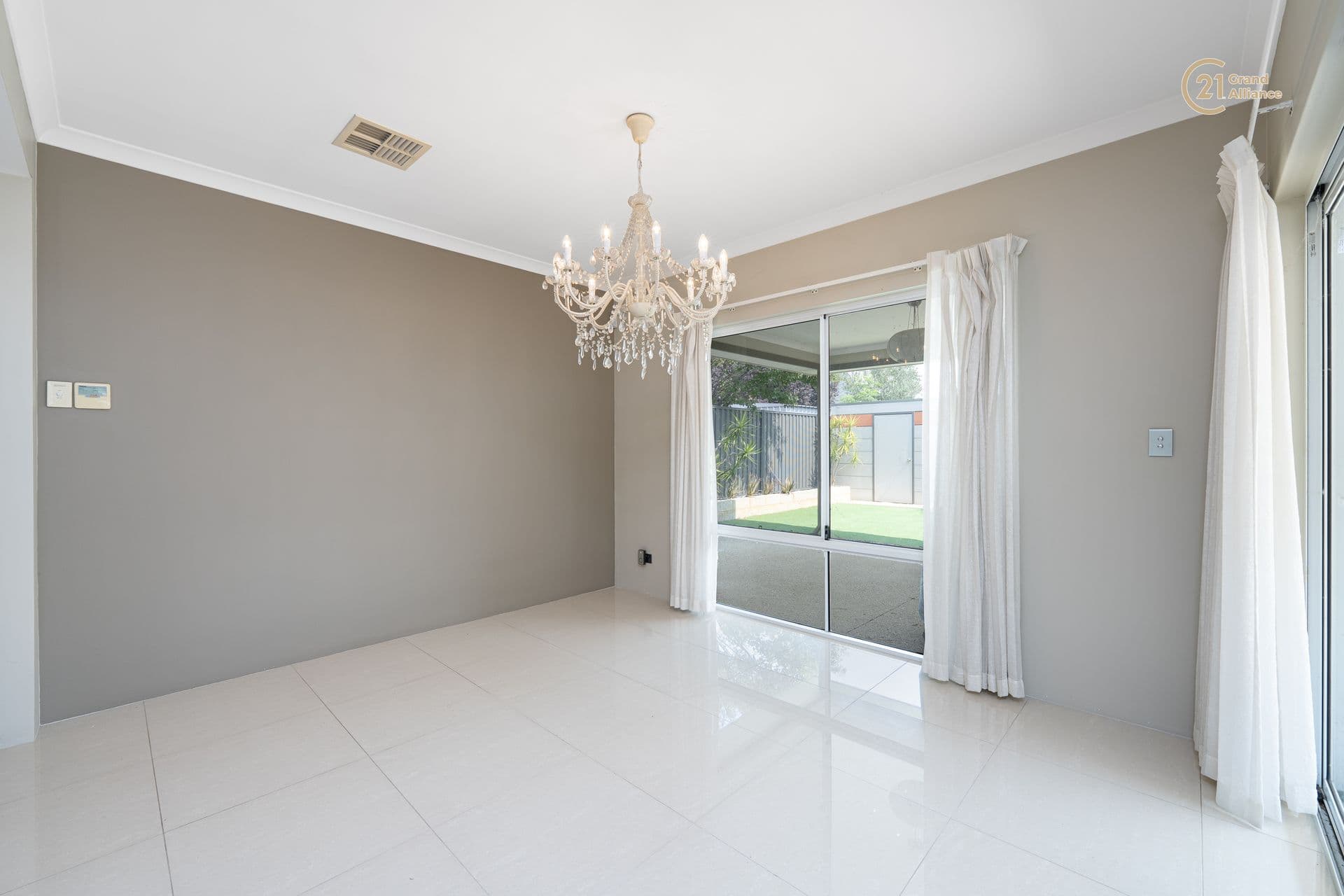 2/280 Lord Street, Perth, WA, 6000, Wilson - Thumbnail 3