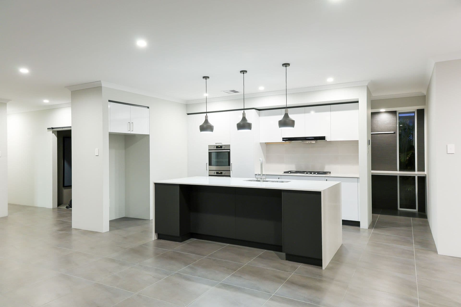 2/280 Lord Street, Perth, WA, 6000, Southern River - Thumbnail 2