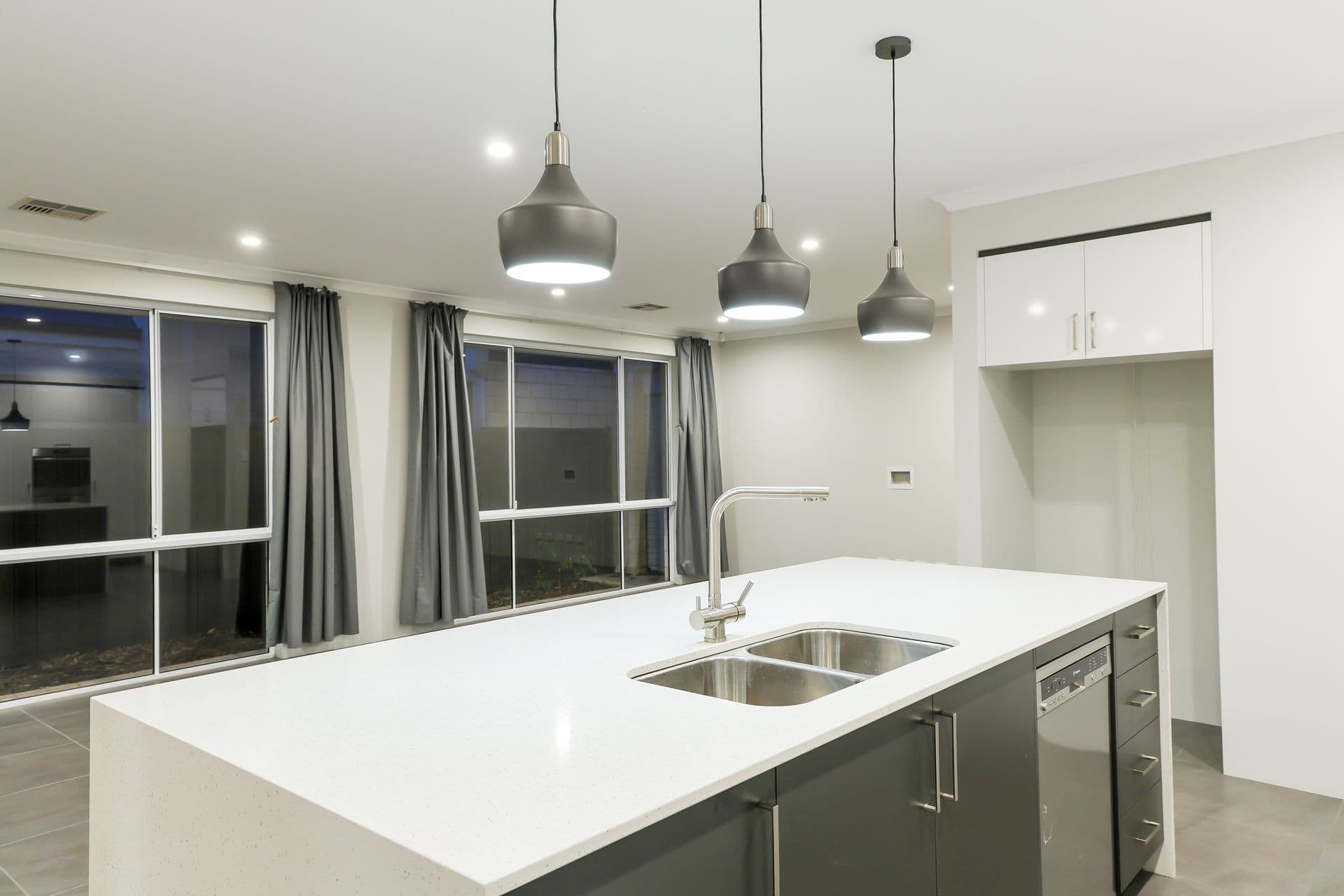 2/280 Lord Street, Perth, WA, 6000, Southern River - Thumbnail 5