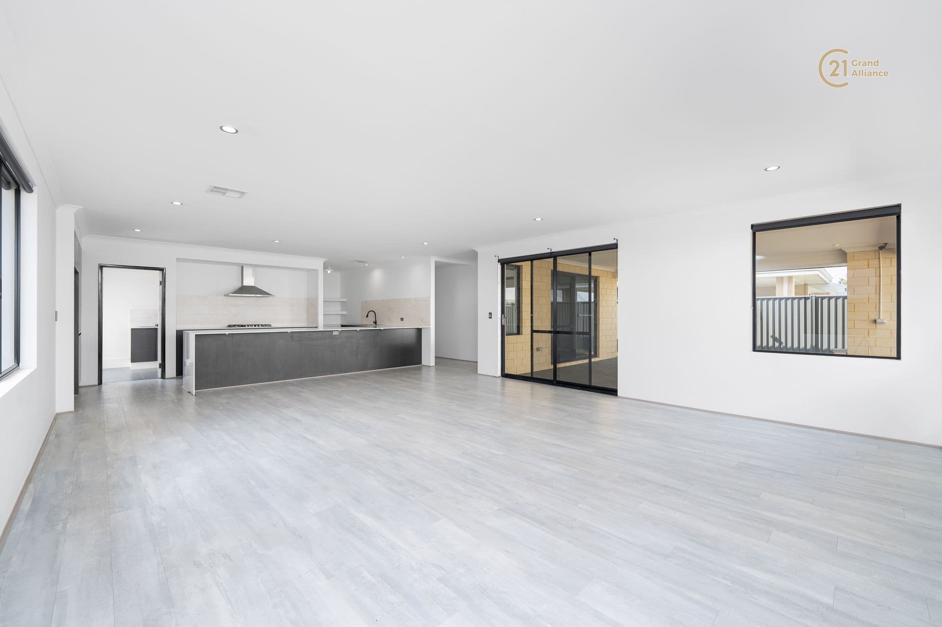 2/280 Lord Street, Perth, WA, 6000, Baldivis - Thumbnail 2