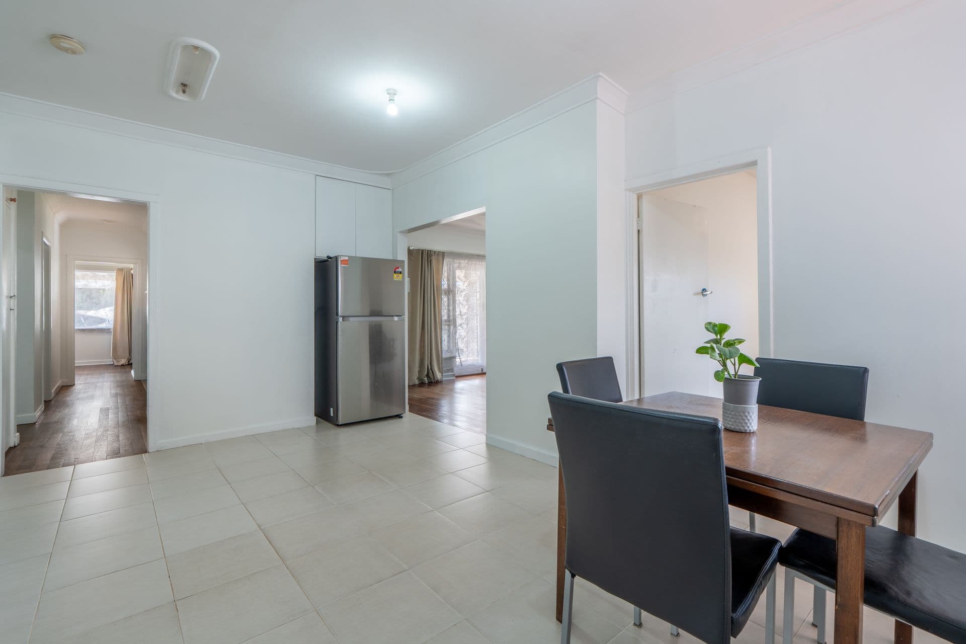 2/280 Lord Street, Perth, WA, 6000, East Cannington - Thumbnail 3