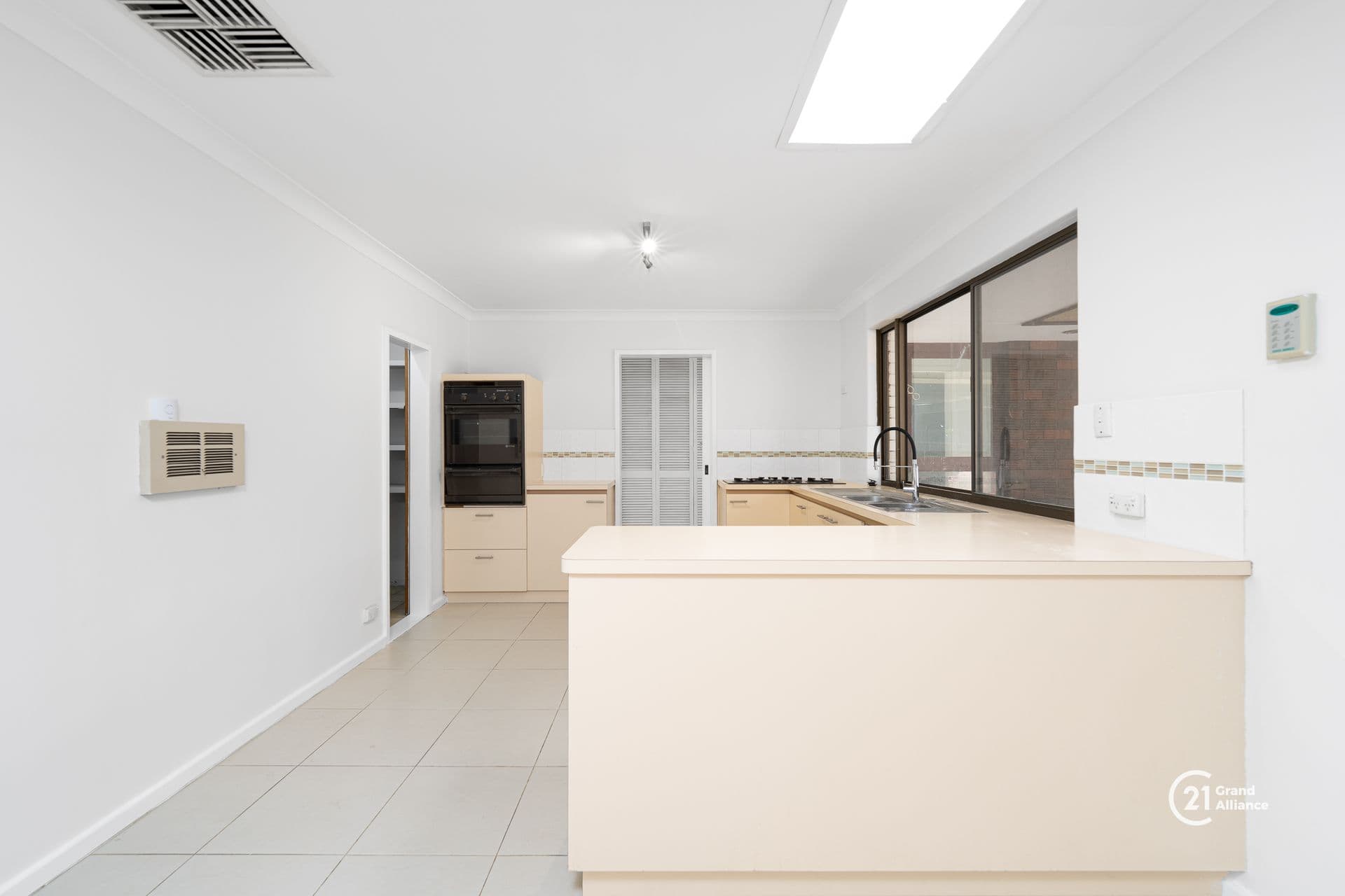 2/280 Lord Street, Perth, WA, 6000, Parkwood - Thumbnail 6