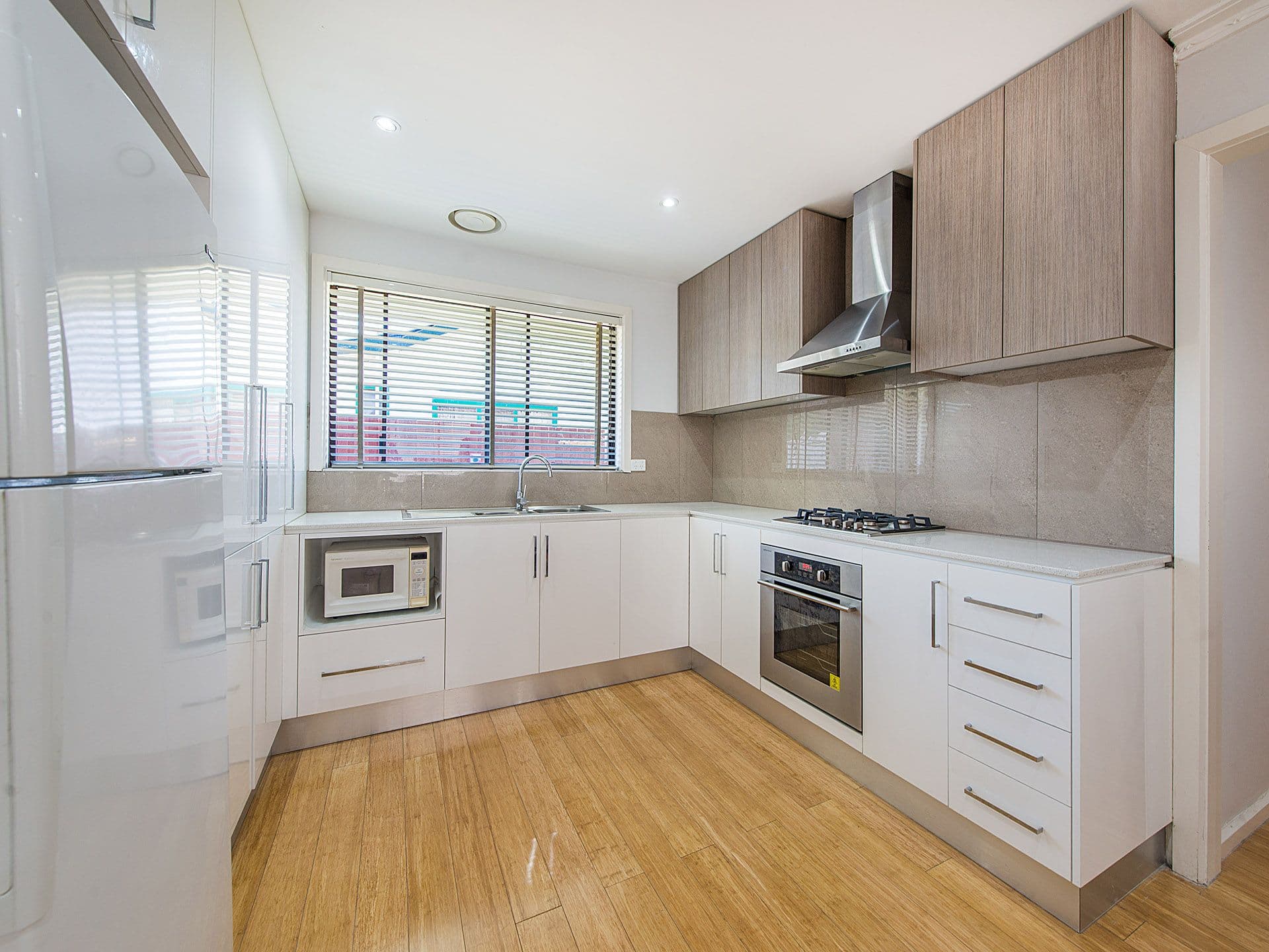 8 Langhorne Street, Dandenong, VIC, 3175, Noble Park - Thumbnail 4
