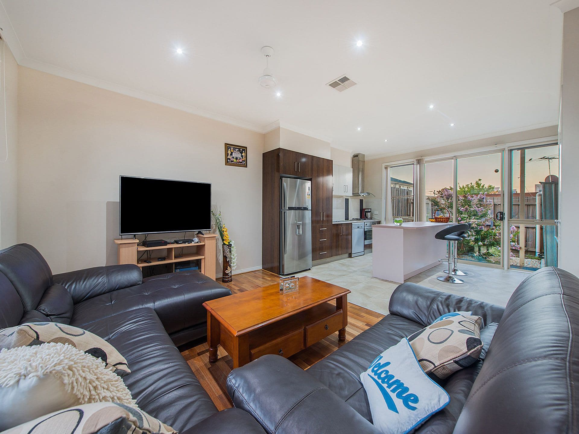 8 Langhorne Street, Dandenong, VIC, 3175, Noble Park - Thumbnail 3