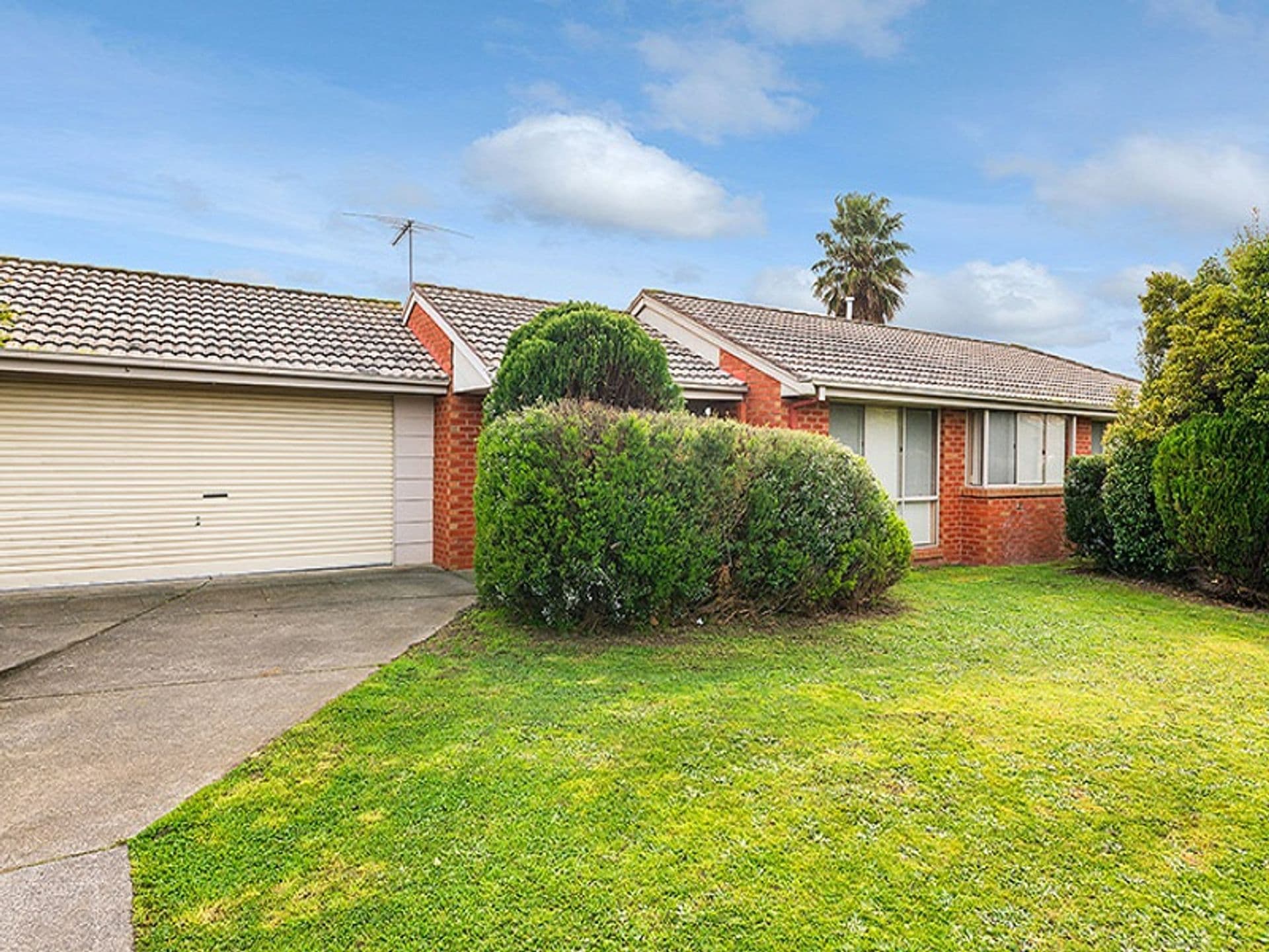 1 Lindenow Court, Cranbourne North, VIC, 3977, Cranbourne North - Image 1