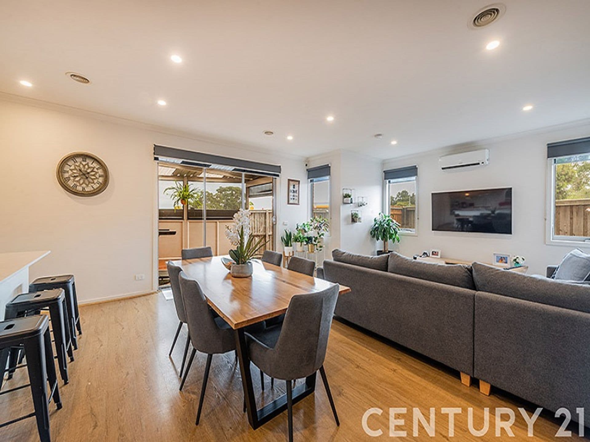 2/51 The Glade, Hampton Park, VIC, 3976, Hampton Park - Image 1