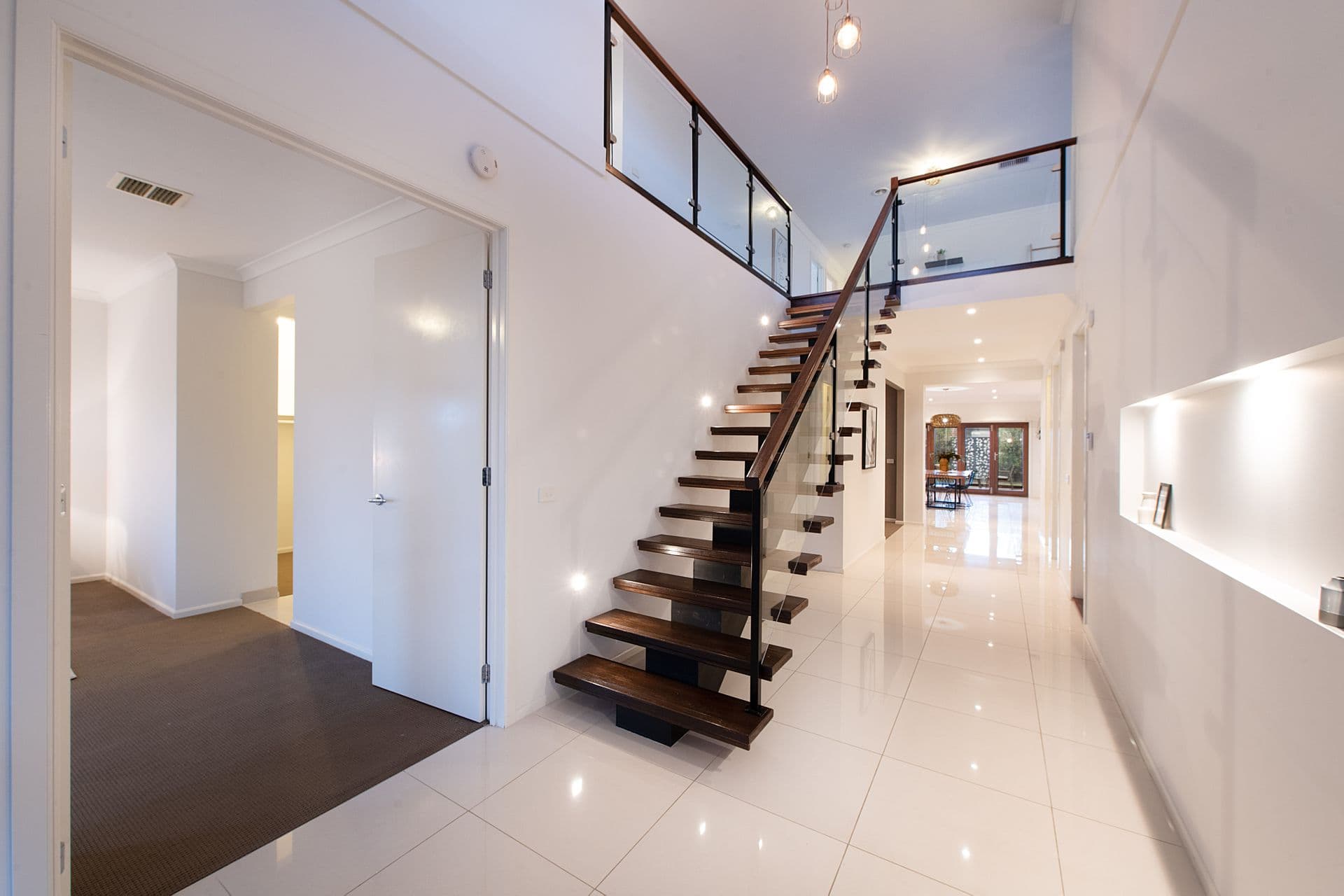 8 Langhorne Street, Dandenong, VIC, 3175, Lyndhurst - Thumbnail 3