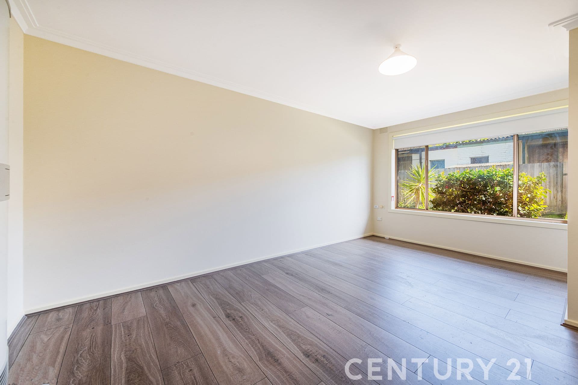 8 Langhorne Street, Dandenong, VIC, 3175, Dandenong - Thumbnail 2