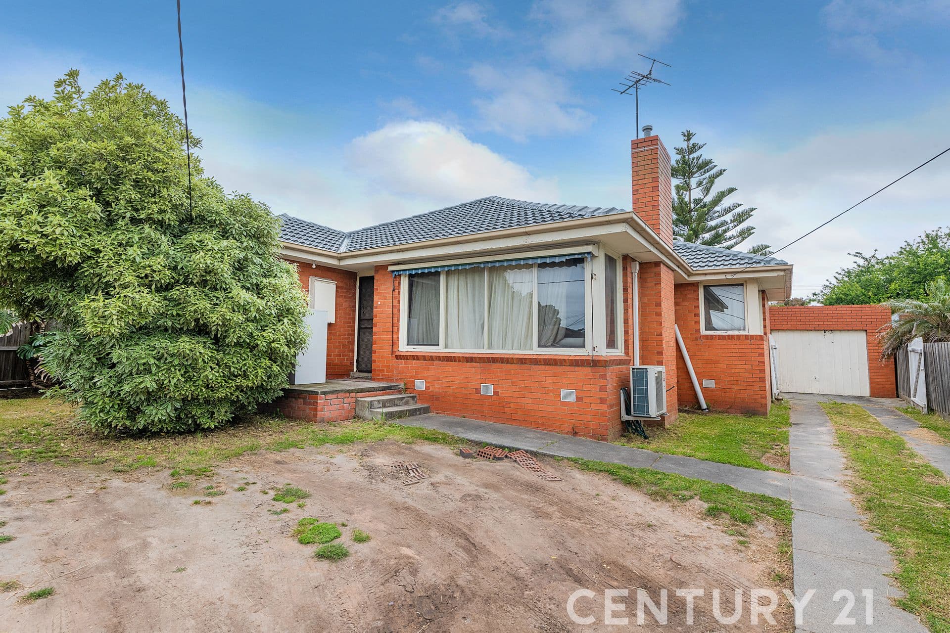 8 Langhorne Street, Dandenong, VIC, 3175, Noble Park North - Image 1
