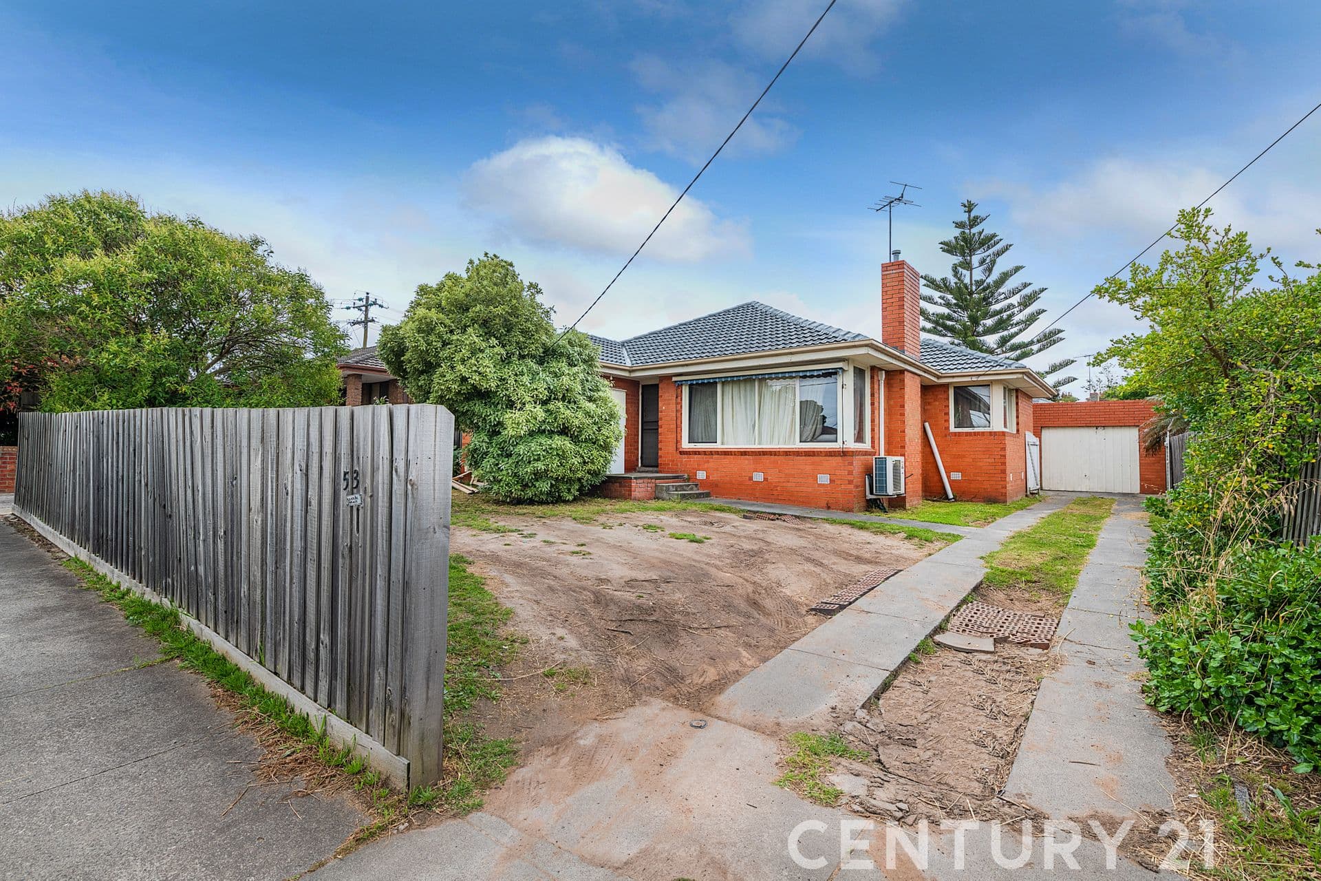 8 Langhorne Street, Dandenong, VIC, 3175, Noble Park North - Thumbnail 2