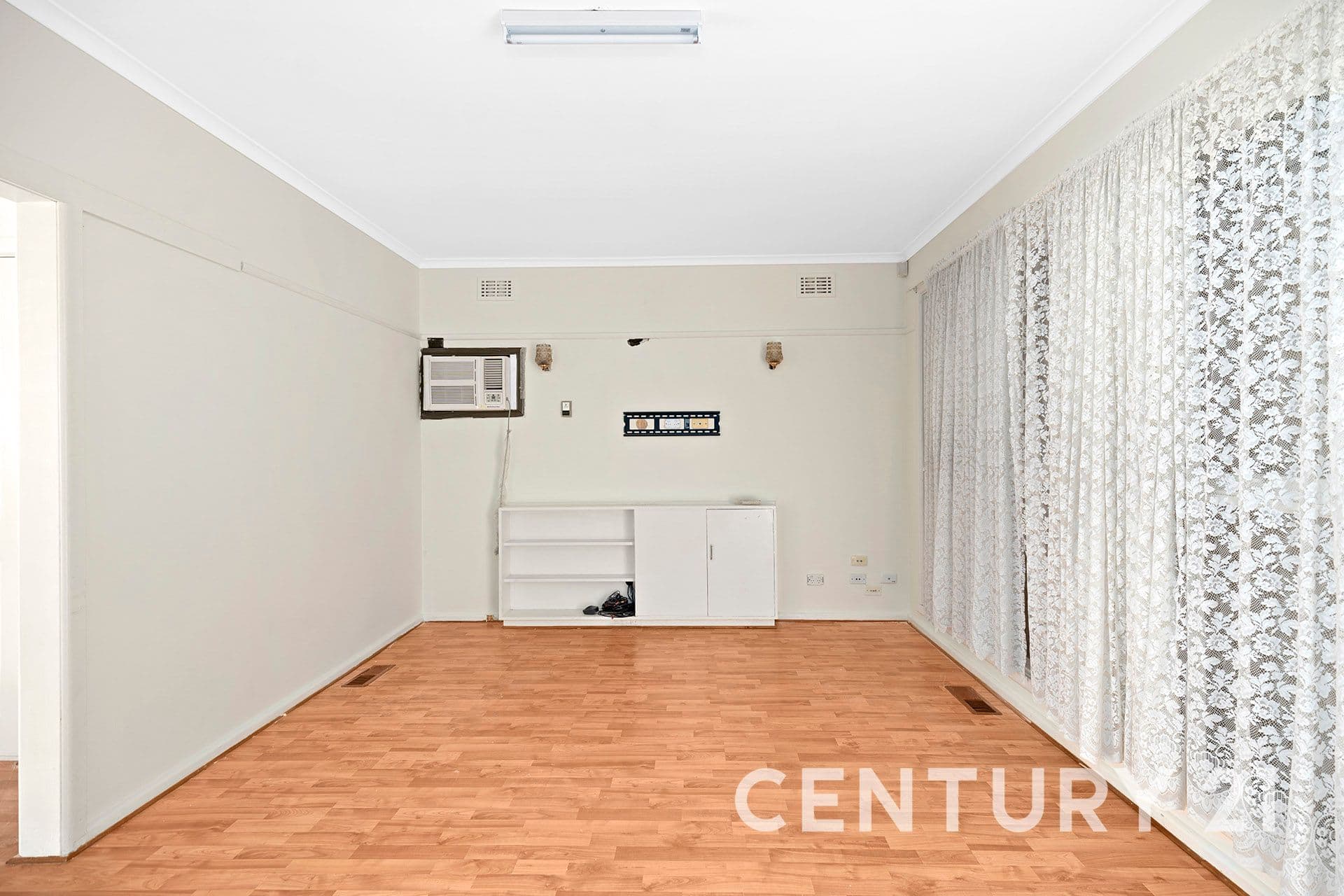 8 Langhorne Street, Dandenong, VIC, 3175, Noble Park North - Thumbnail 5