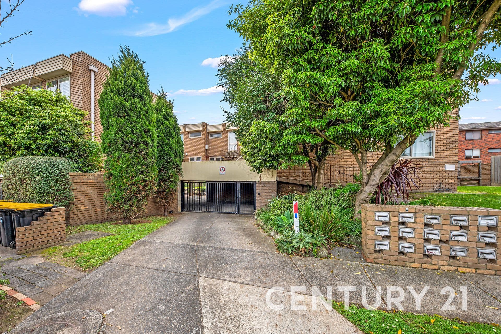 6/24 Rodd Street, Dandenong, VIC, 3175, Dandenong - Image 1