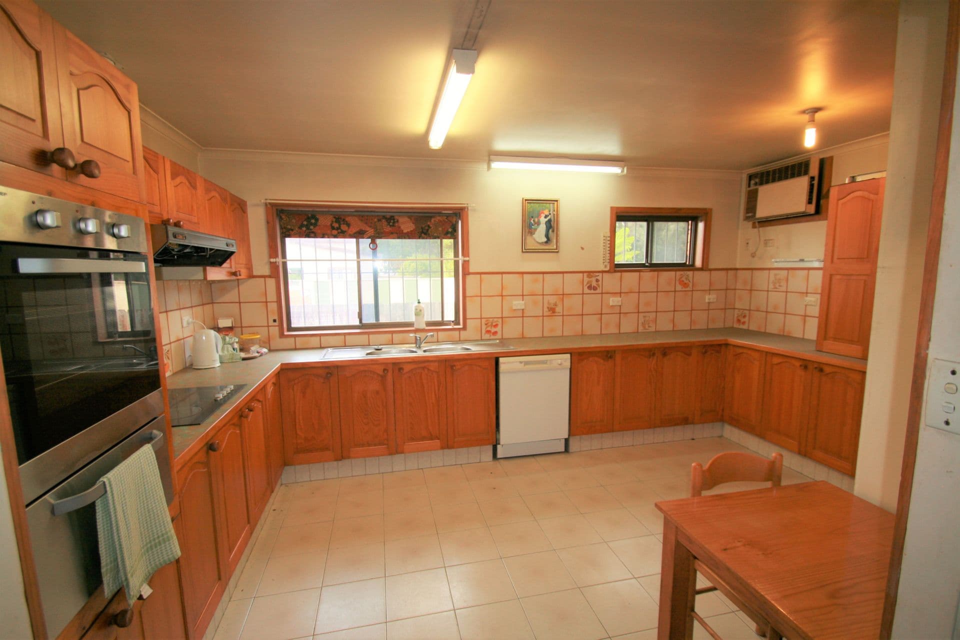 Address Withheld, Georges Hall, NSW, 2198, Georges Hall - Thumbnail 3
