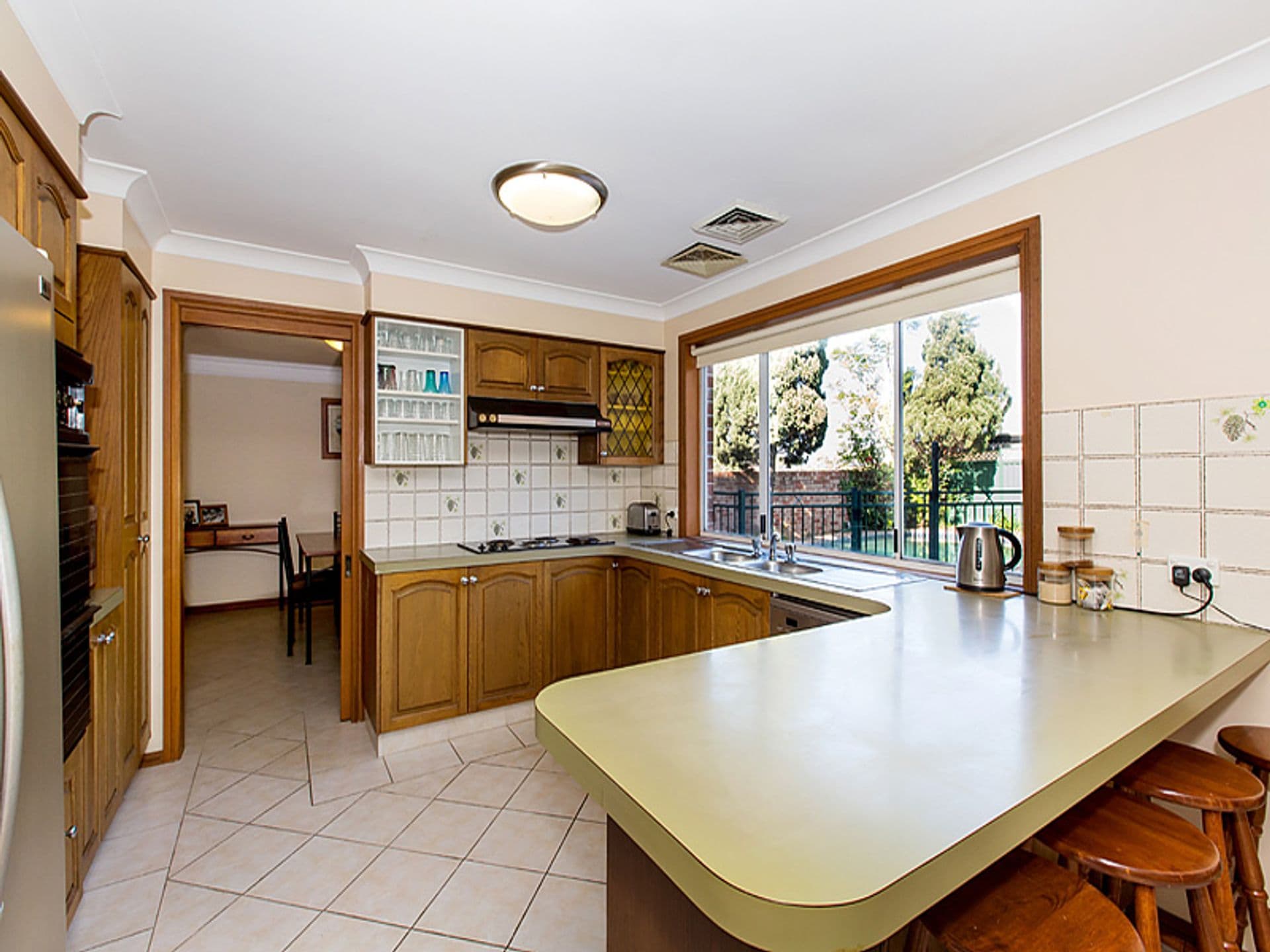 32 Yvonne Crescent, Bass Hill, NSW, 2197, Bass Hill - Thumbnail 5