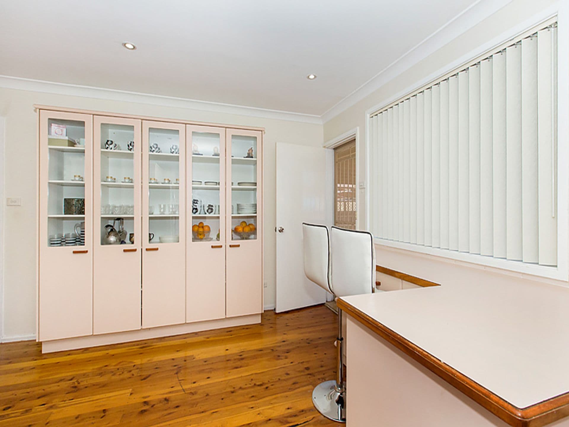 15 Whitemore Avenue, Georges Hall, NSW, 2198, Georges Hall - Thumbnail 6